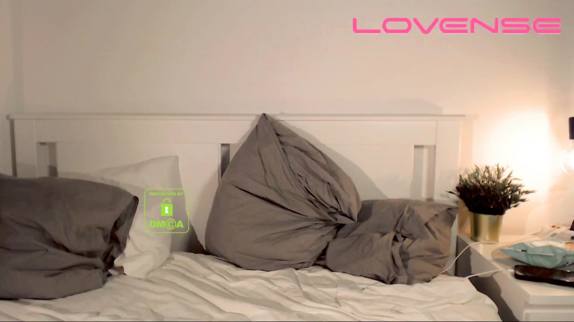 Gallery image thumbnail from your_eyecandy's myfreecams stream on, 12/08/2025, 20:59 image 8 of 20