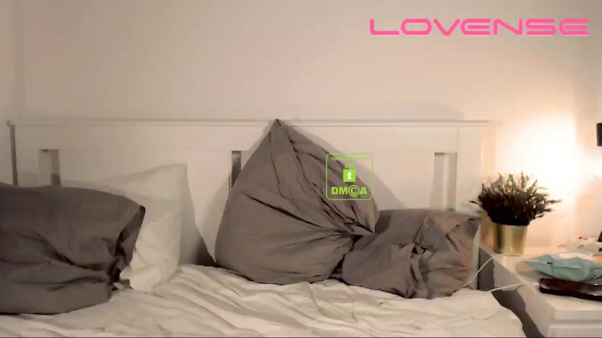 Gallery image thumbnail from your_eyecandy's myfreecams stream on, 12/08/2025, 20:59 image 6 of 20