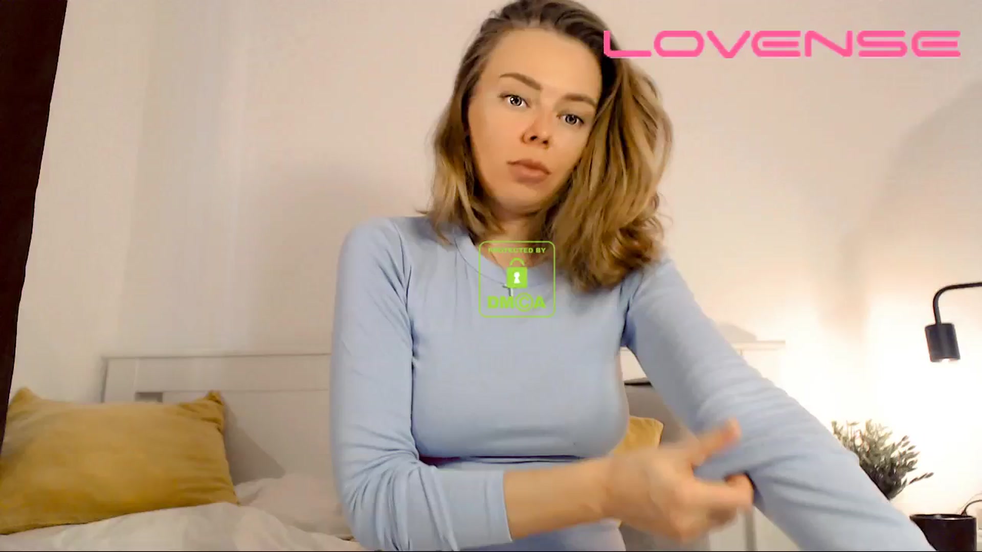 Gallery image thumbnail from your_eyecandy's myfreecams stream on, 01/02/2026, 14:21 image 3 of 20