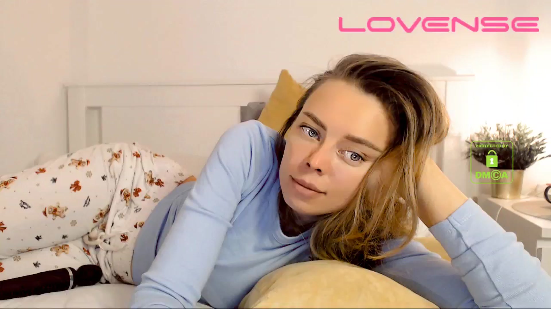 Gallery image thumbnail from your_eyecandy's myfreecams stream on, 01/02/2026, 14:21 image 6 of 20