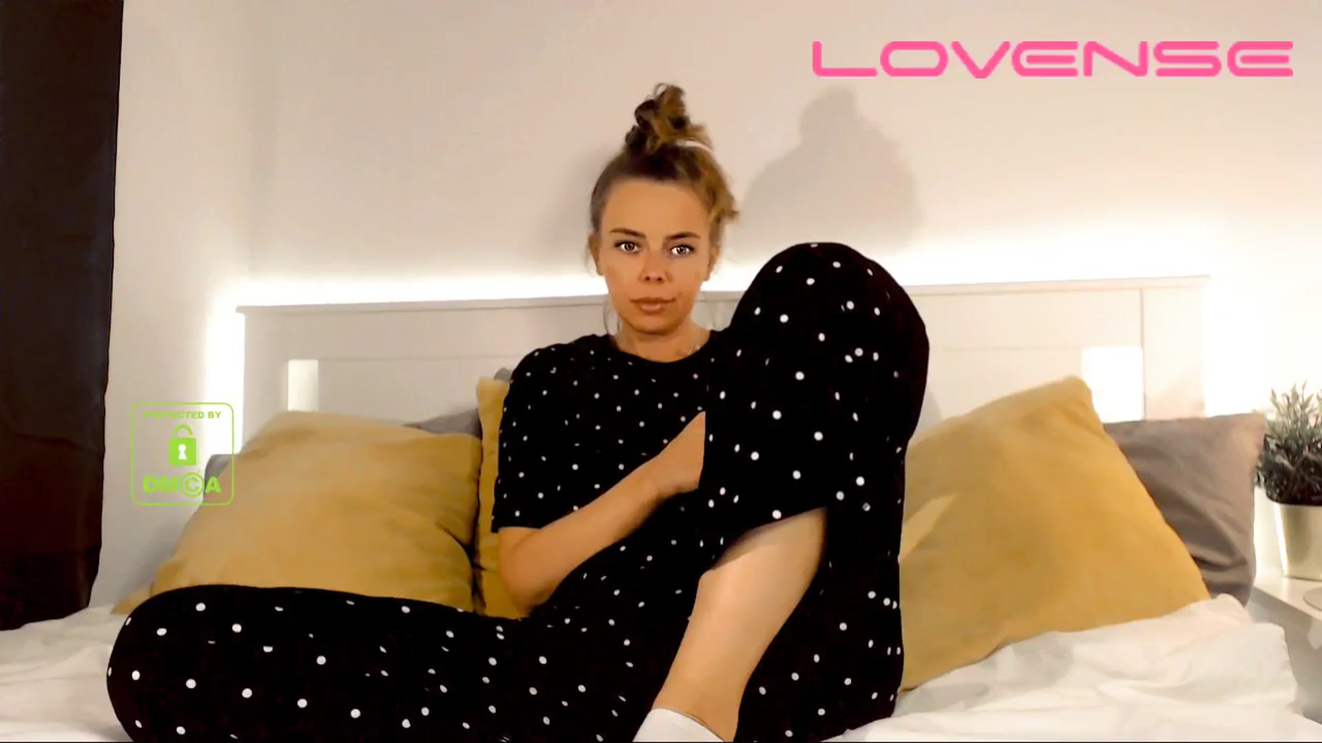 Gallery image thumbnail from your_eyecandy's myfreecams stream on, 02/05/2026, 18:01 image 3 of 20