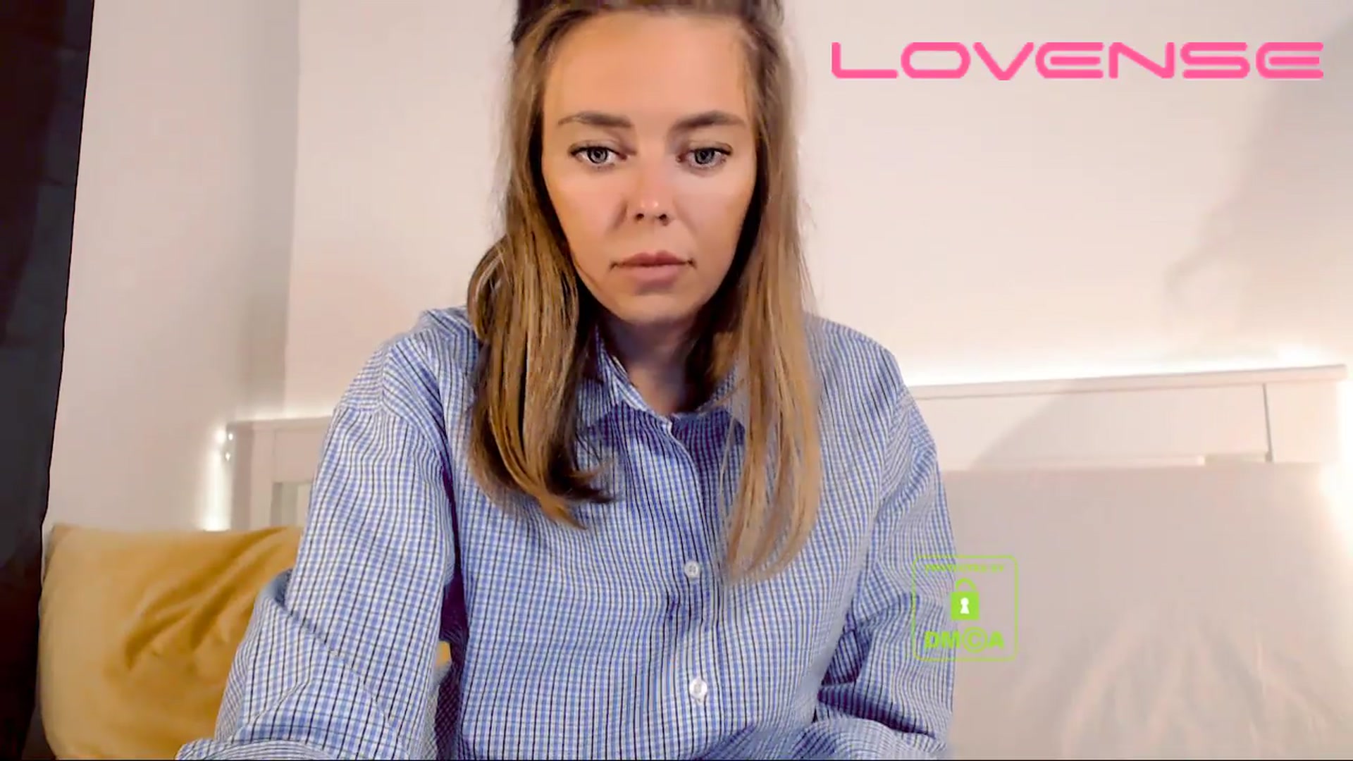 Gallery image thumbnail from your_eyecandy's myfreecams stream on, 08/30/2026, 17:18 image 16 of 20