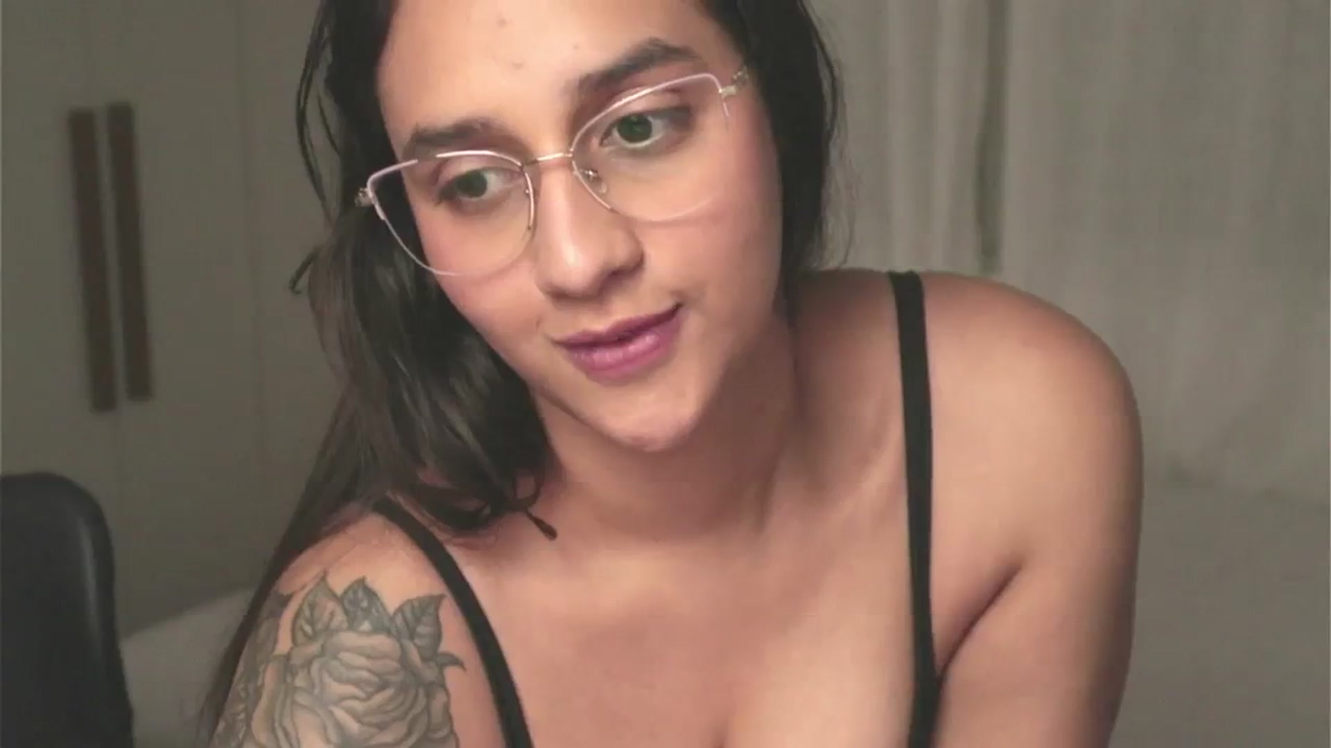 Gallery image thumbnail from yourboo_'s myfreecams stream on, 08/07/2023, 06:15 image 14 of 20