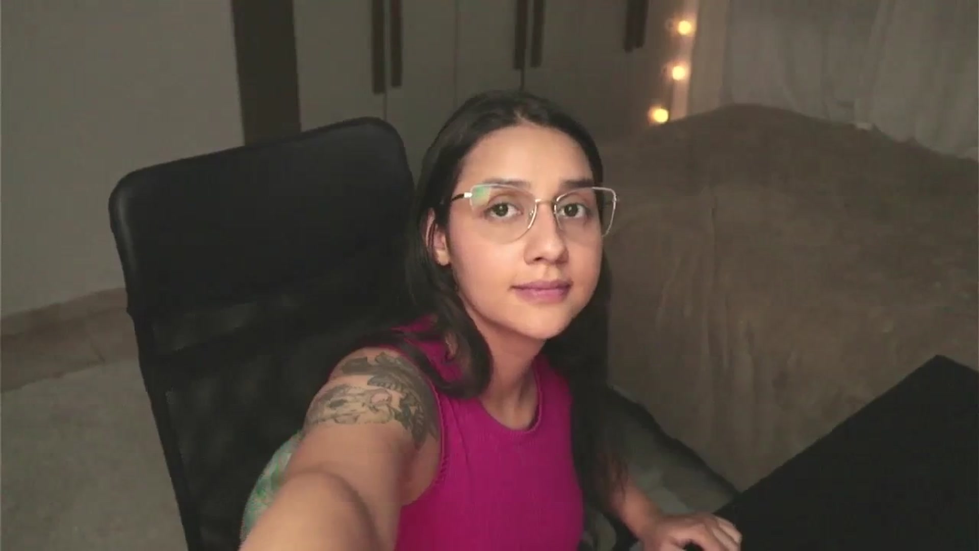 Gallery image thumbnail from yourboo_'s myfreecams stream on, 09/06/2023, 06:11 image 9 of 20