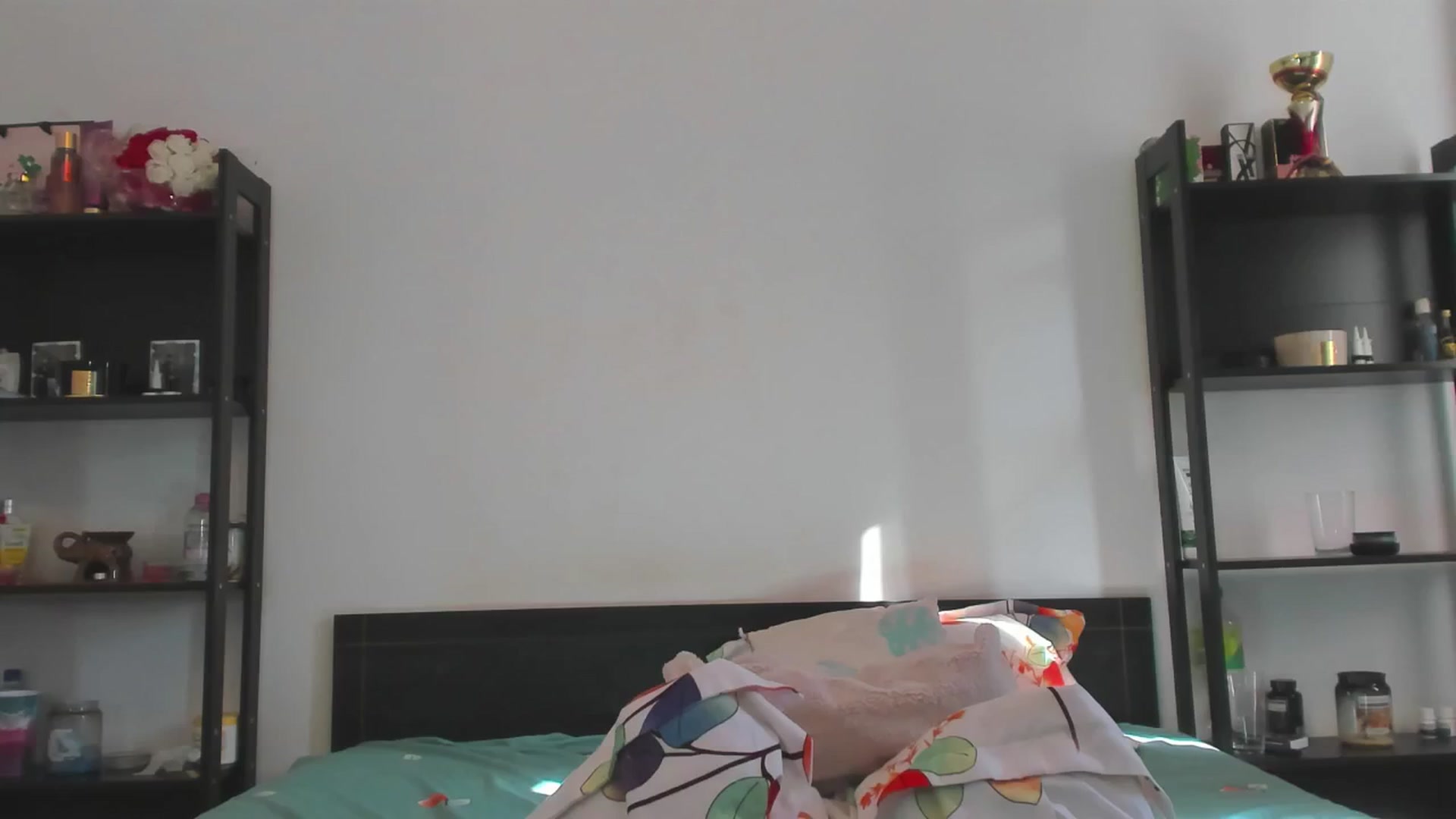 Gallery image thumbnail from yourbustygirl's myfreecams stream on, 10/21/2024, 09:17 image 14 of 20