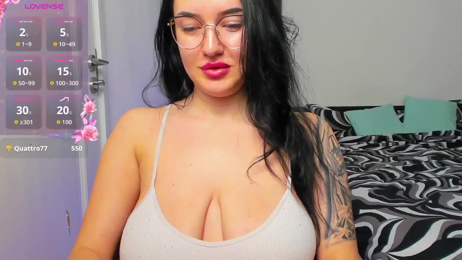 Gallery image thumbnail from yourbustygirl's myfreecams stream on, 12/07/2025, 12:14 image 3 of 20