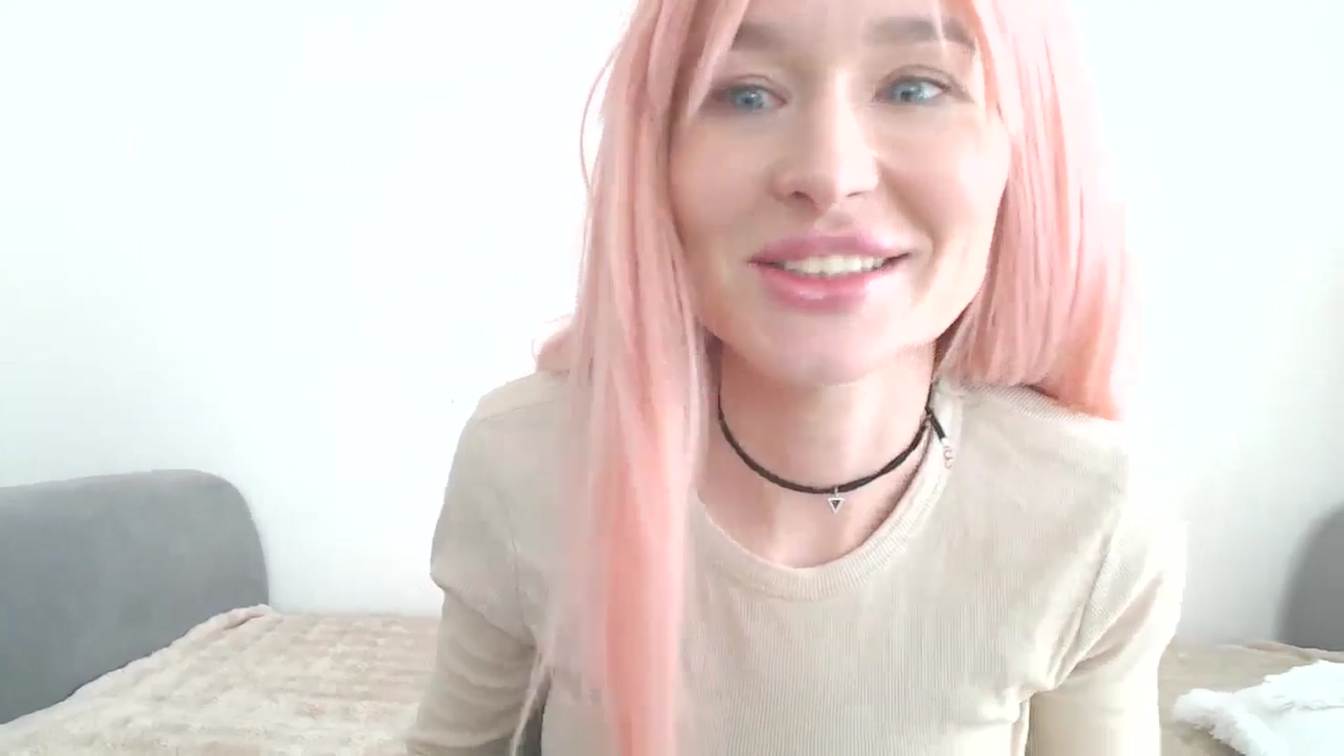 Gallery image thumbnail from yourcammodelx's myfreecams stream on, 02/19/2025, 14:34 image 19 of 20