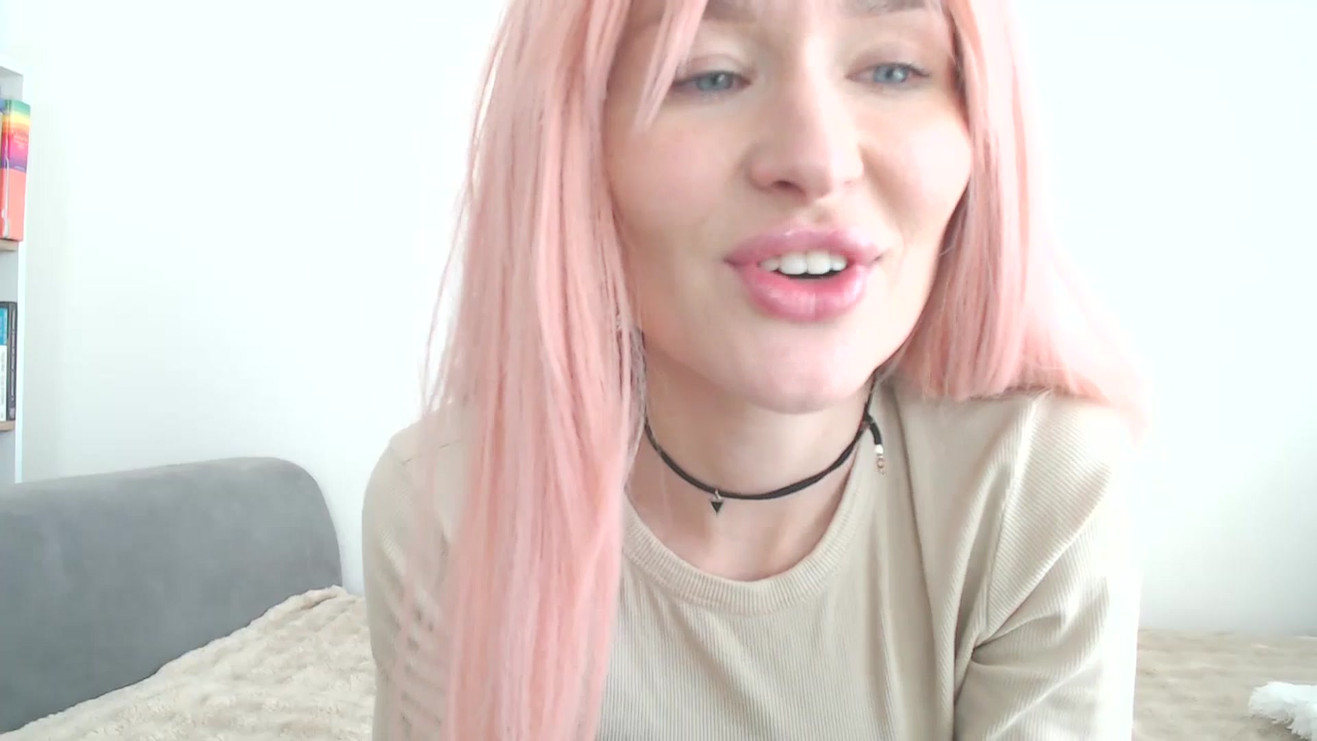 Gallery image thumbnail from yourcammodelx's myfreecams stream on, 02/19/2025, 14:34 image 4 of 20