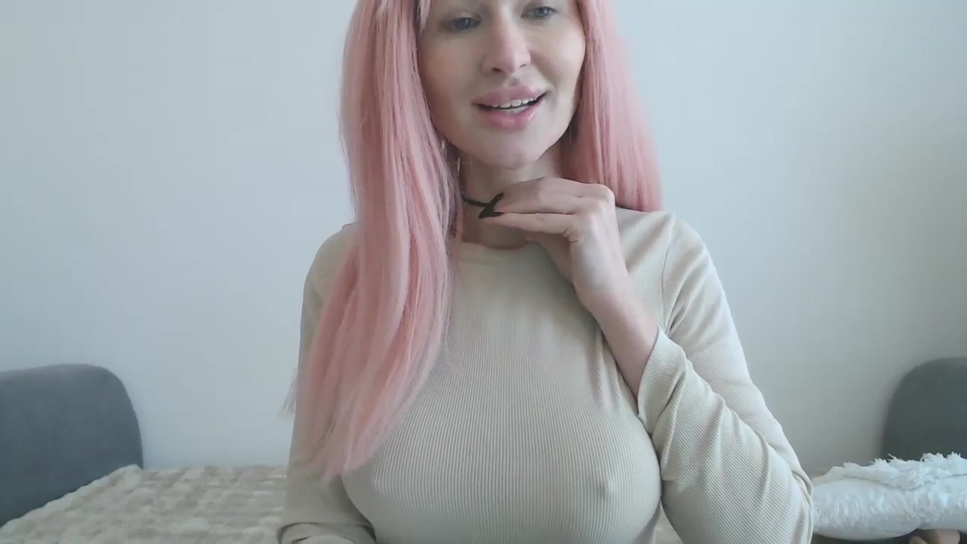 Gallery image thumbnail from yourcammodelx's myfreecams stream on, 02/21/2025, 09:58 image 14 of 20