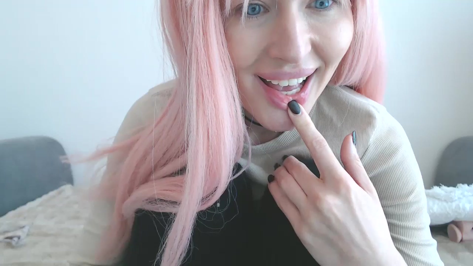 Gallery image thumbnail from yourcammodelx's myfreecams stream on, 02/21/2025, 09:58 image 3 of 20