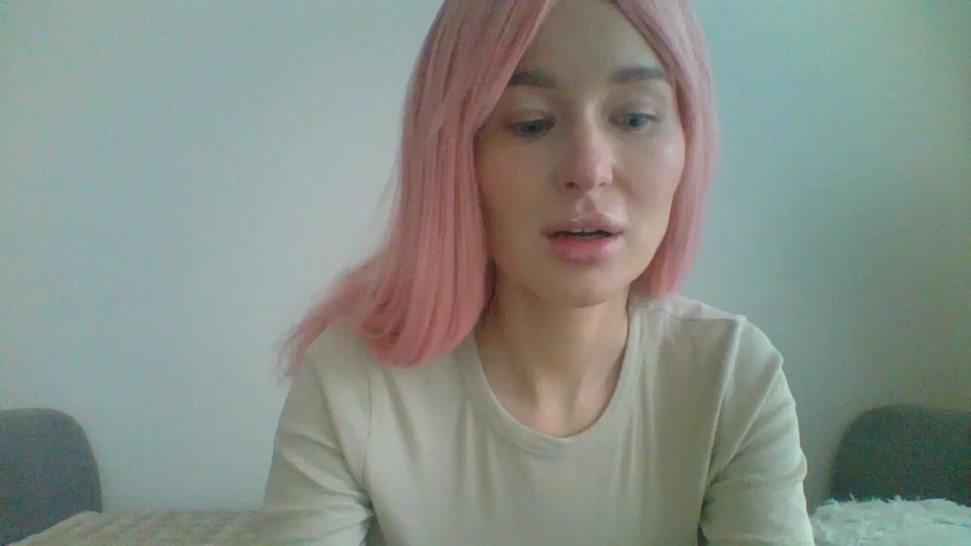 Gallery image thumbnail from yourcammodelx's myfreecams stream on, 02/23/2025, 12:05 image 16 of 20