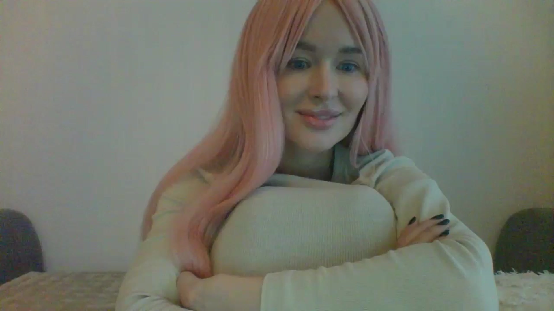 Gallery image thumbnail from yourcammodelx's myfreecams stream on, 02/23/2025, 13:58 image 13 of 20