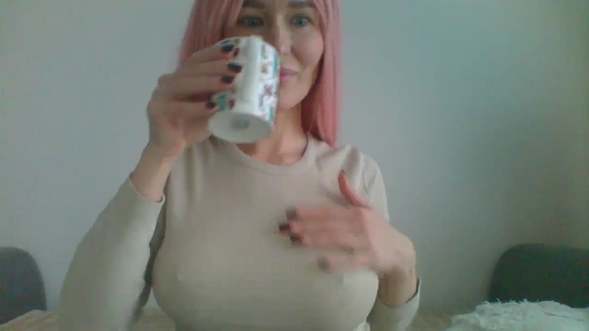 Gallery image thumbnail from yourcammodelx's myfreecams stream on, 02/23/2025, 13:58 image 5 of 20
