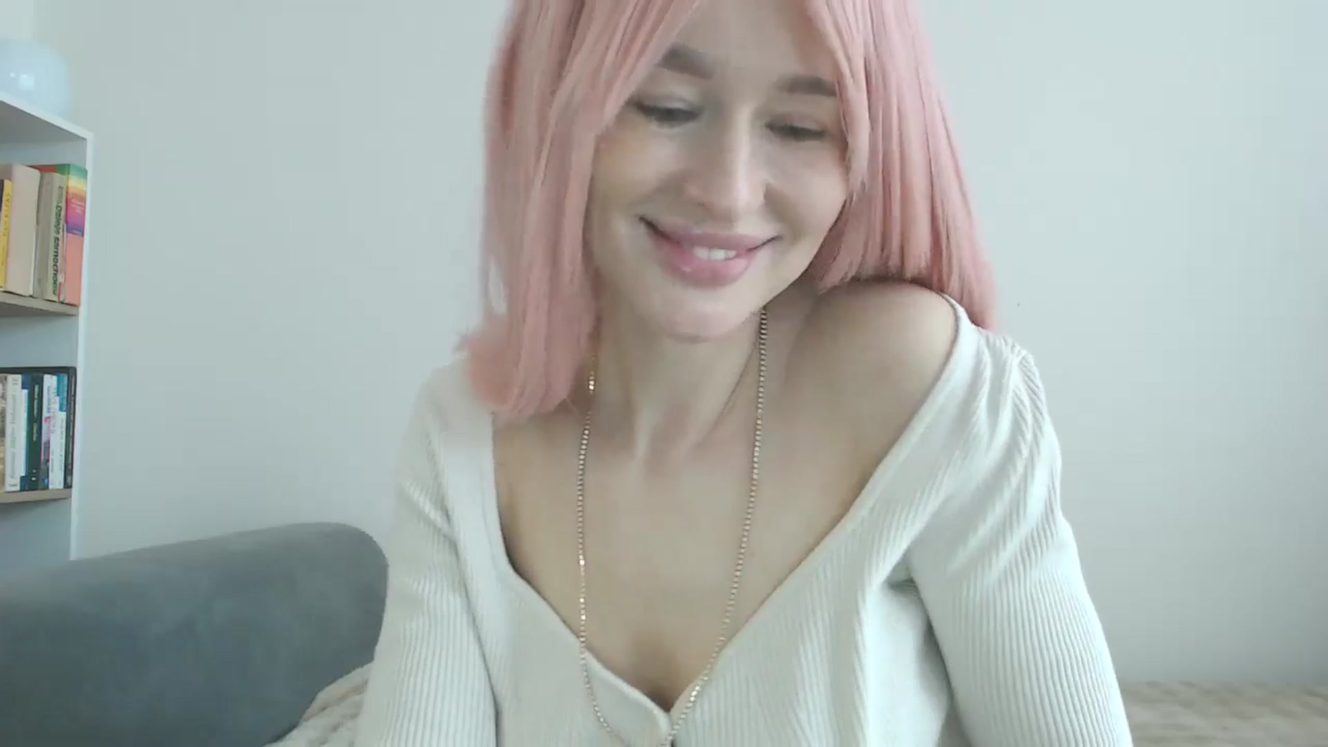 Gallery image thumbnail from yourcammodelx's myfreecams stream on, 02/25/2025, 11:21 image 14 of 20