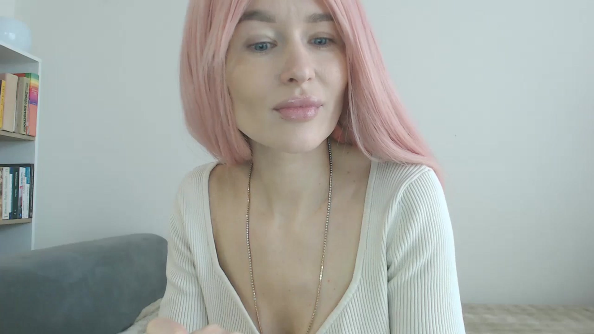 Gallery image thumbnail from yourcammodelx's myfreecams stream on, 02/25/2025, 11:21 image 9 of 20