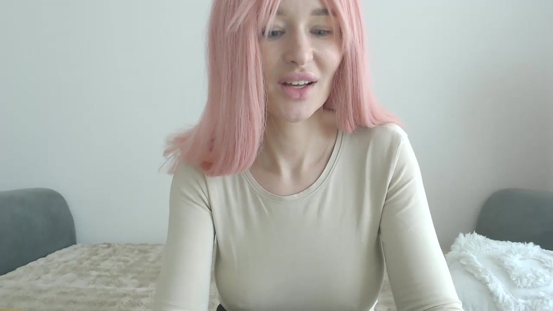 Gallery image thumbnail from yourcammodelx's myfreecams stream on, 02/26/2025, 12:49 image 15 of 20