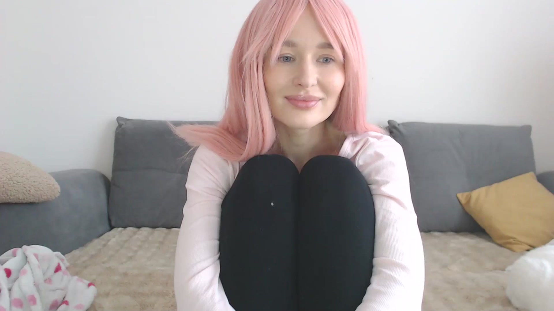 Gallery image thumbnail from yourcammodelx's myfreecams stream on, 02/27/2025, 13:02 image 12 of 20