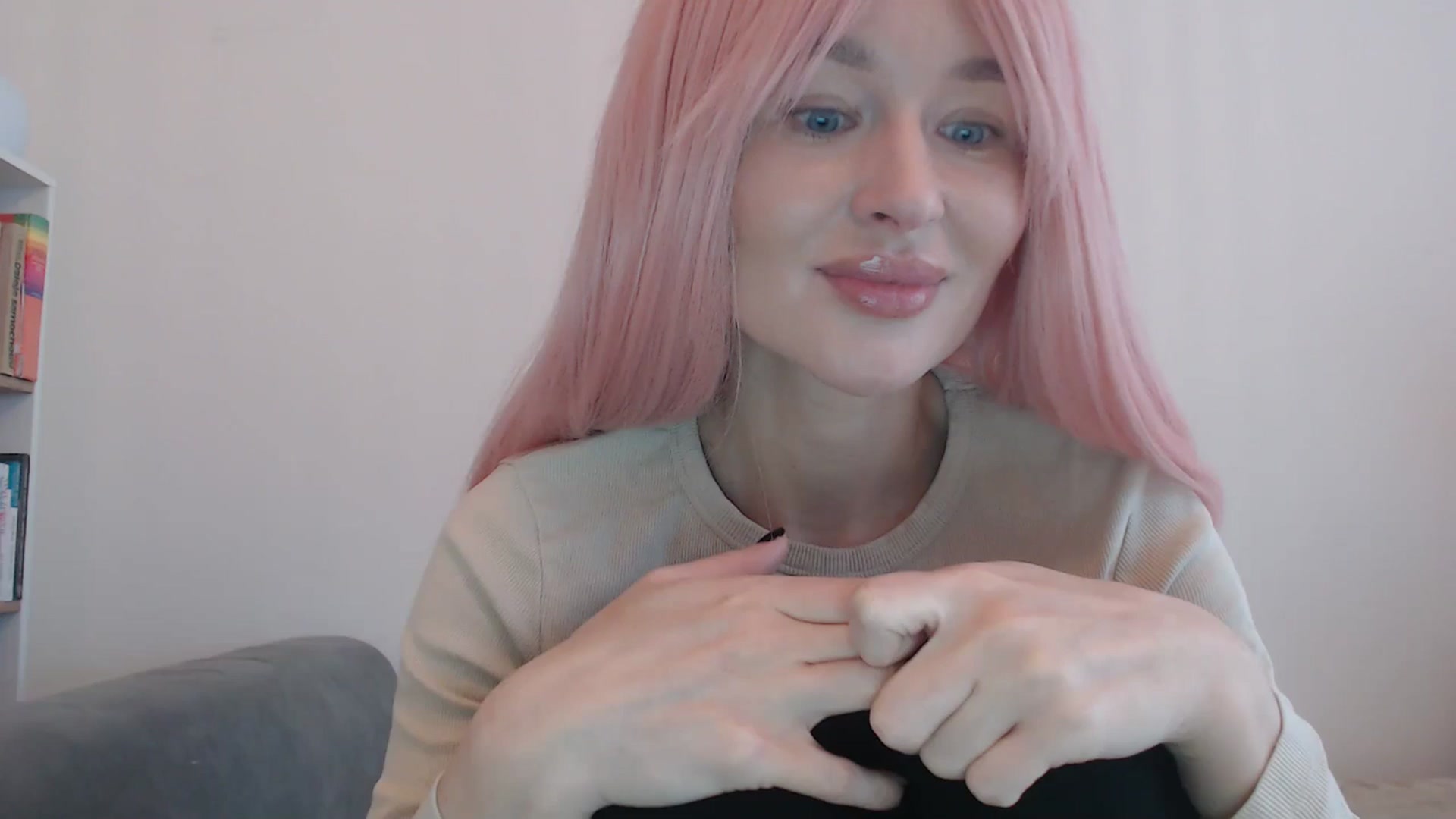Gallery image thumbnail from yourcammodelx's myfreecams stream on, 02/28/2025, 13:15 image 13 of 20