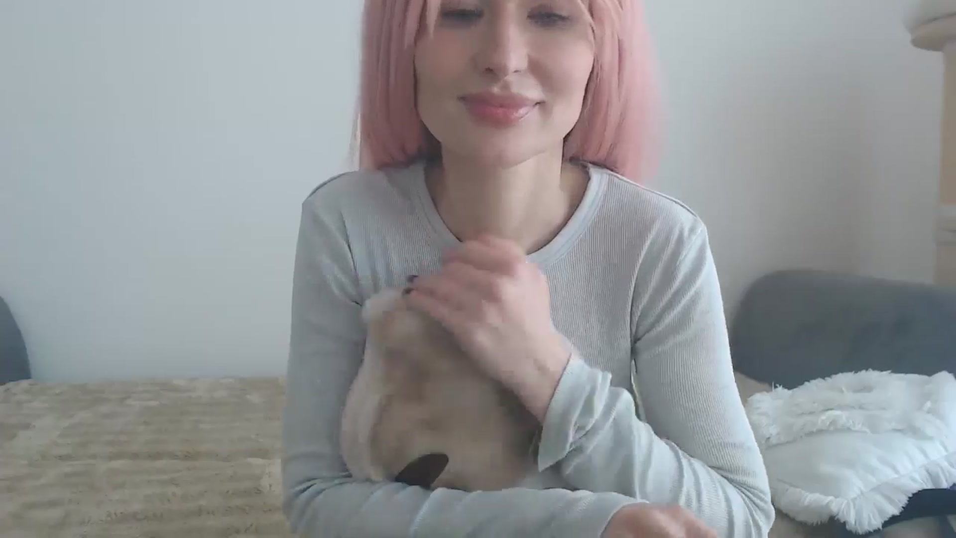 Gallery image thumbnail from yourcammodelx's myfreecams stream on, 03/05/2025, 13:28 image 11 of 20