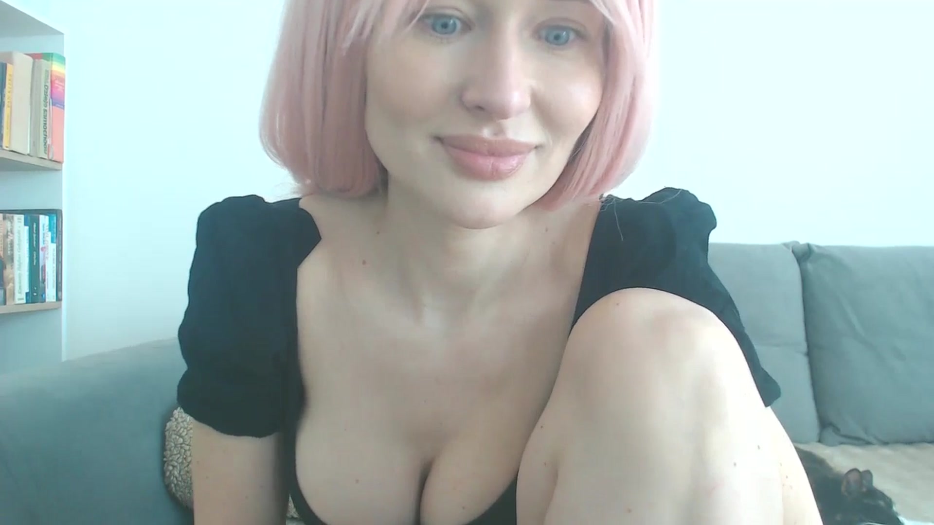 Gallery image thumbnail from yourcammodelx's myfreecams stream on, 03/08/2025, 13:07 image 11 of 20