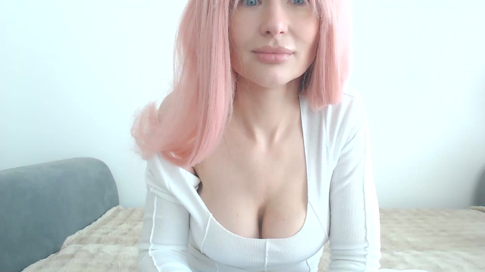 Gallery image thumbnail from yourcammodelx's myfreecams stream on, 03/09/2025, 13:52 image 13 of 20