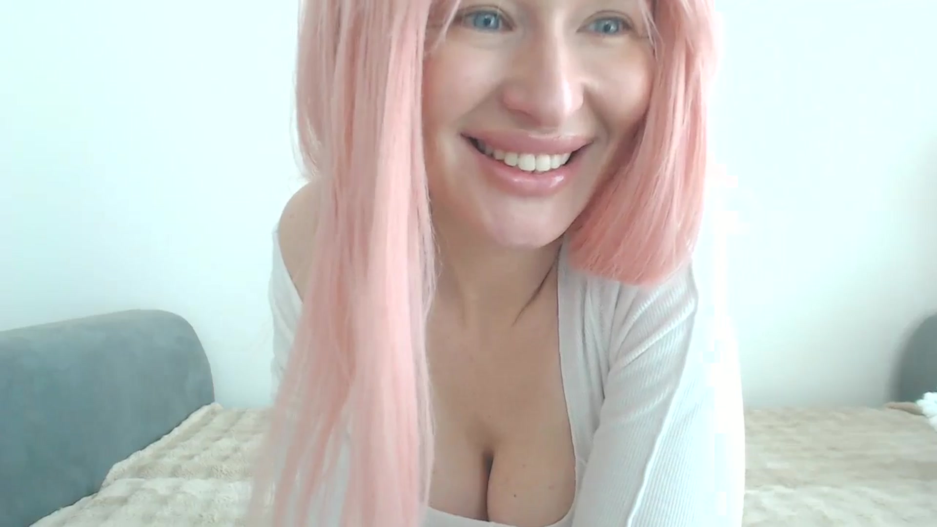 Gallery image thumbnail from yourcammodelx's myfreecams stream on, 03/09/2025, 15:00 image 2 of 20