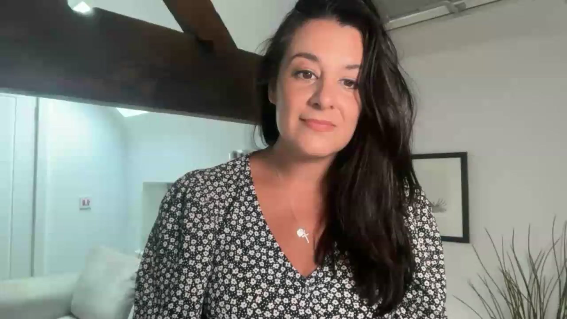 Gallery image thumbnail from yourcassiexo's myfreecams stream on, 05/31/2026, 15:15 image 10 of 20