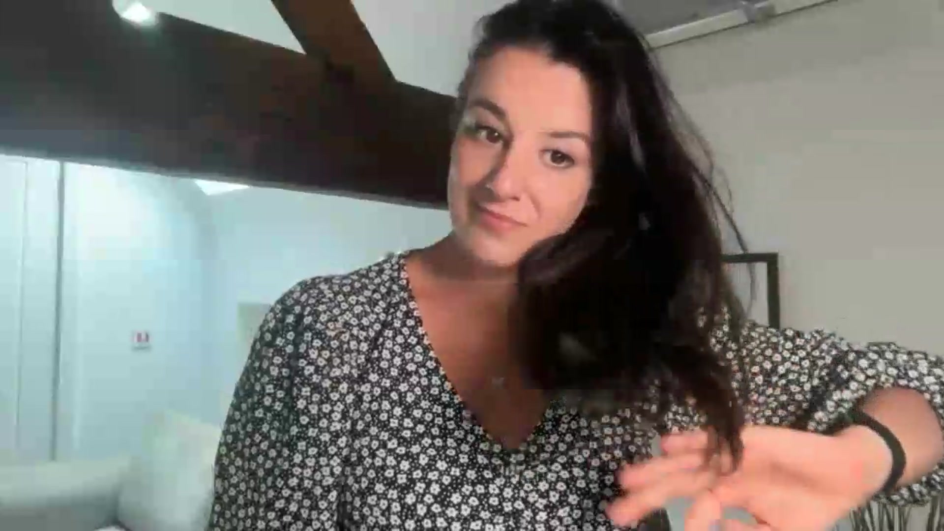 Gallery image thumbnail from yourcassiexo's myfreecams stream on, 05/31/2026, 15:15 image 9 of 20