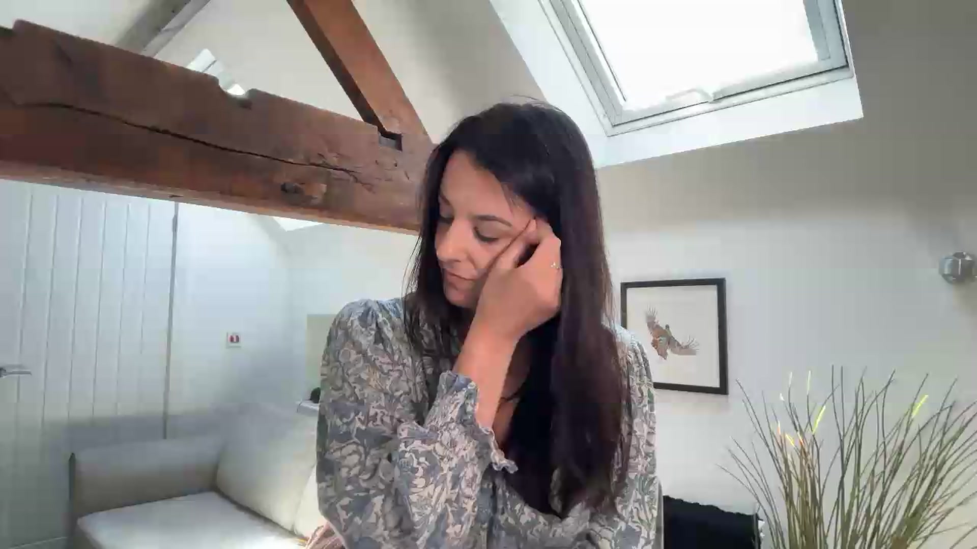 Gallery image thumbnail from yourcassiexo's myfreecams stream on, 06/08/2026, 13:33 image 2 of 20