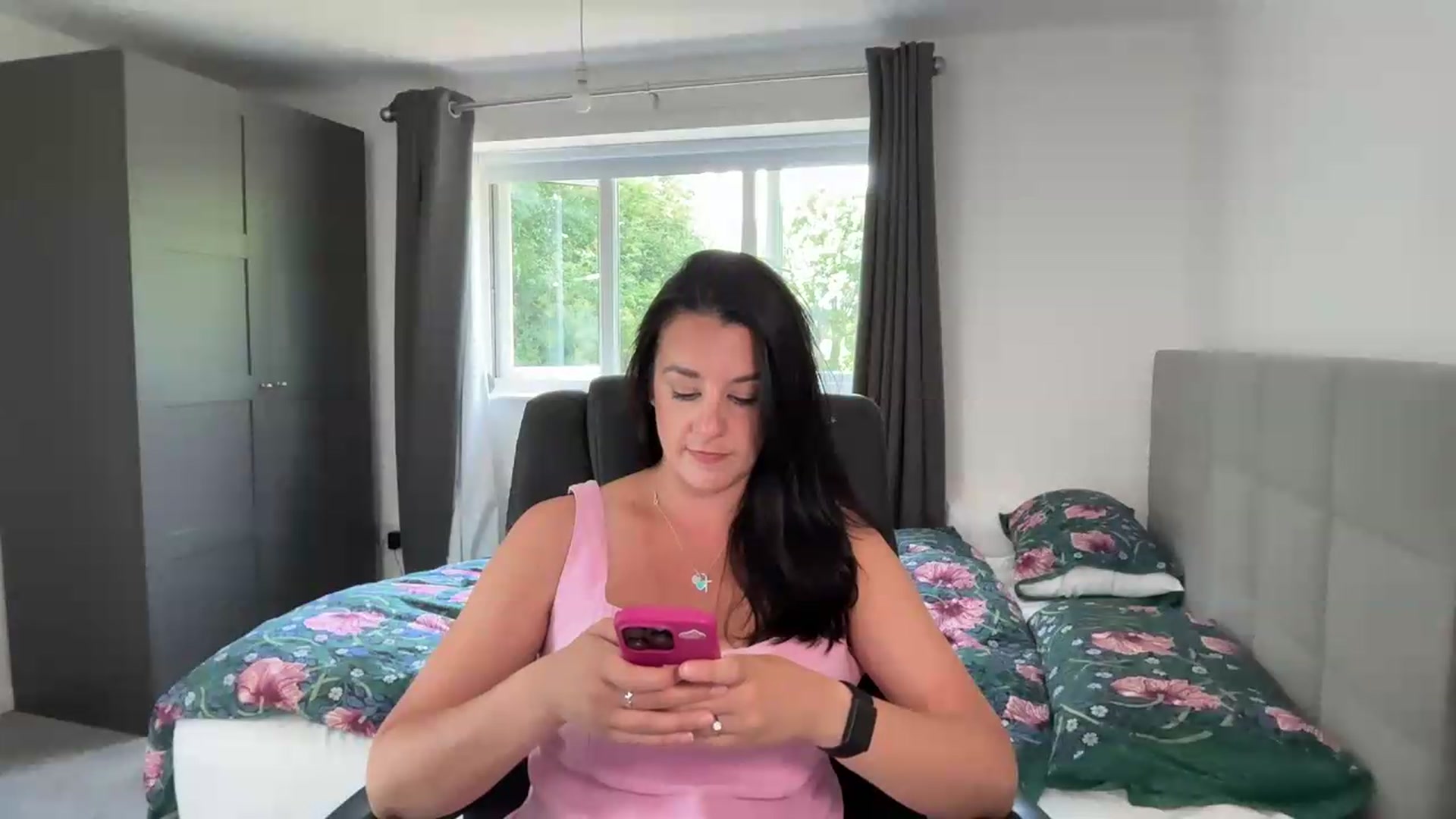 Gallery image thumbnail from yourcassiexo's myfreecams stream on, 06/22/2026, 14:46 image 2 of 20
