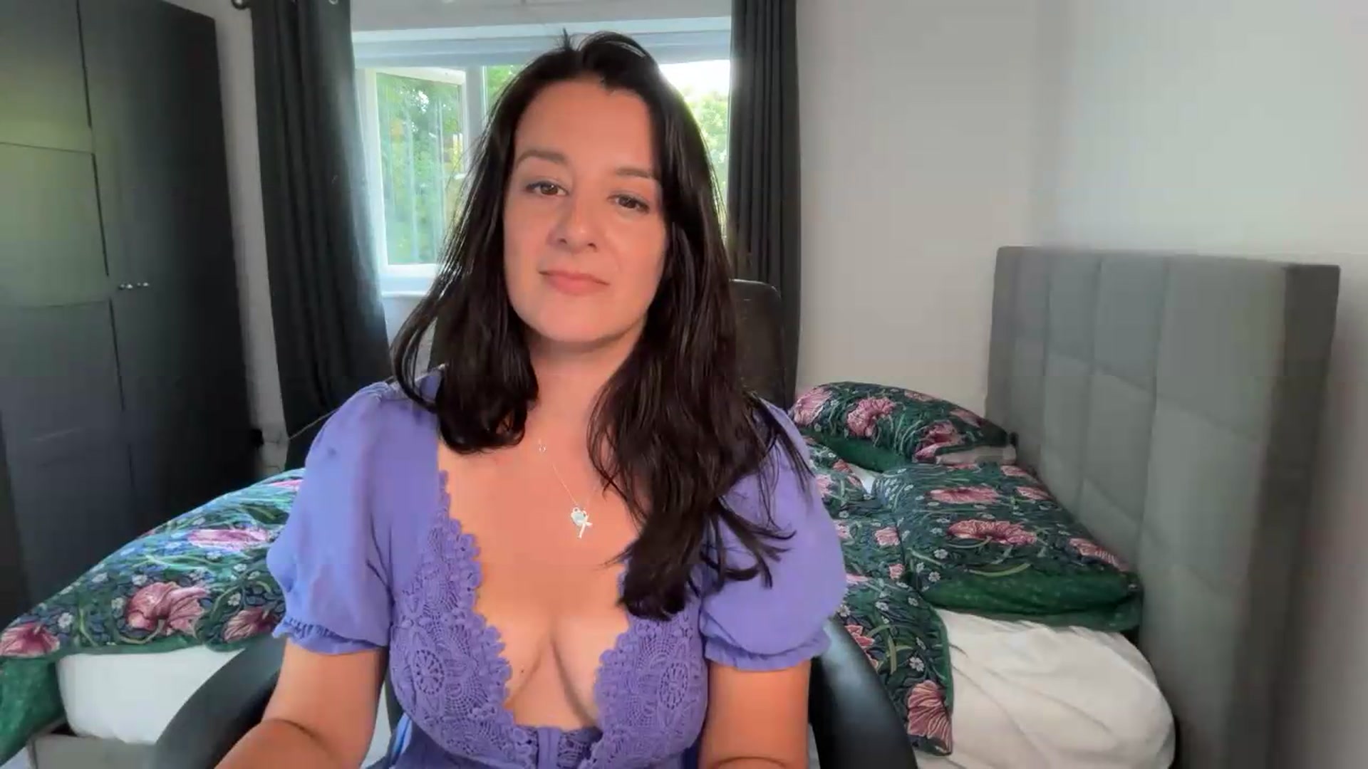 Gallery image thumbnail from yourcassiexo's myfreecams stream on, 06/24/2026, 16:31 image 7 of 20