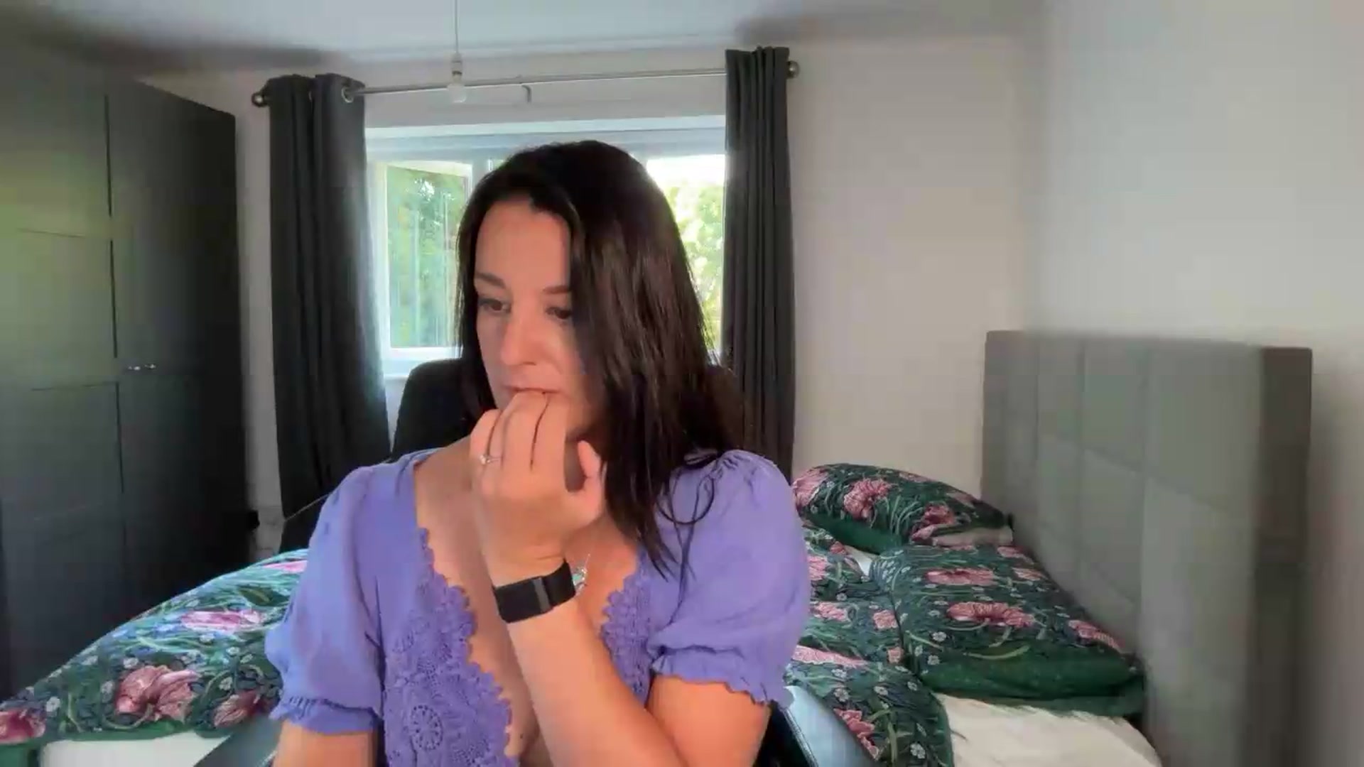 Gallery image thumbnail from yourcassiexo's myfreecams stream on, 06/24/2026, 16:31 image 5 of 20