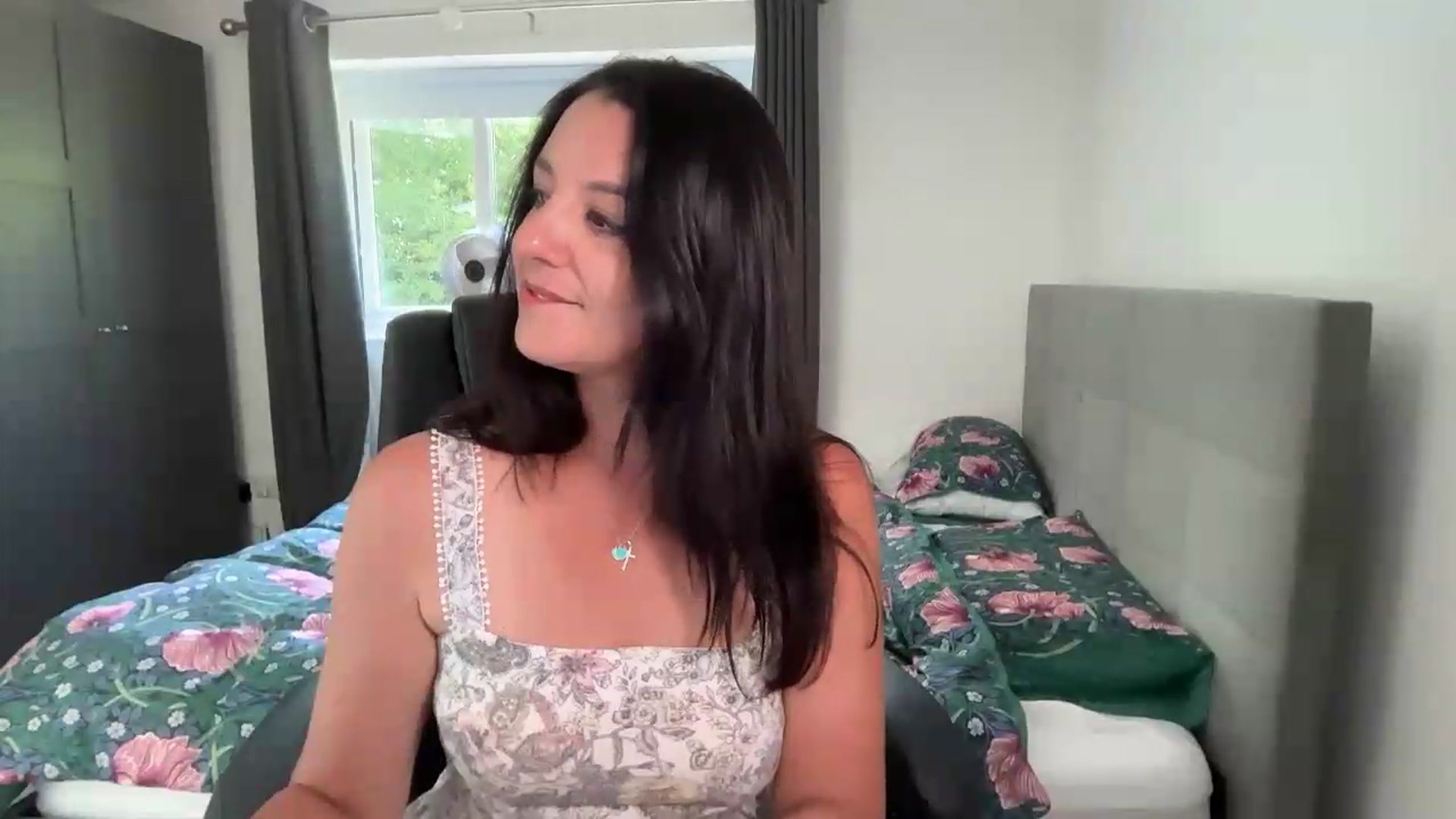 Gallery image thumbnail from yourcassiexo's myfreecams stream on, 06/28/2026, 14:25 image 12 of 20