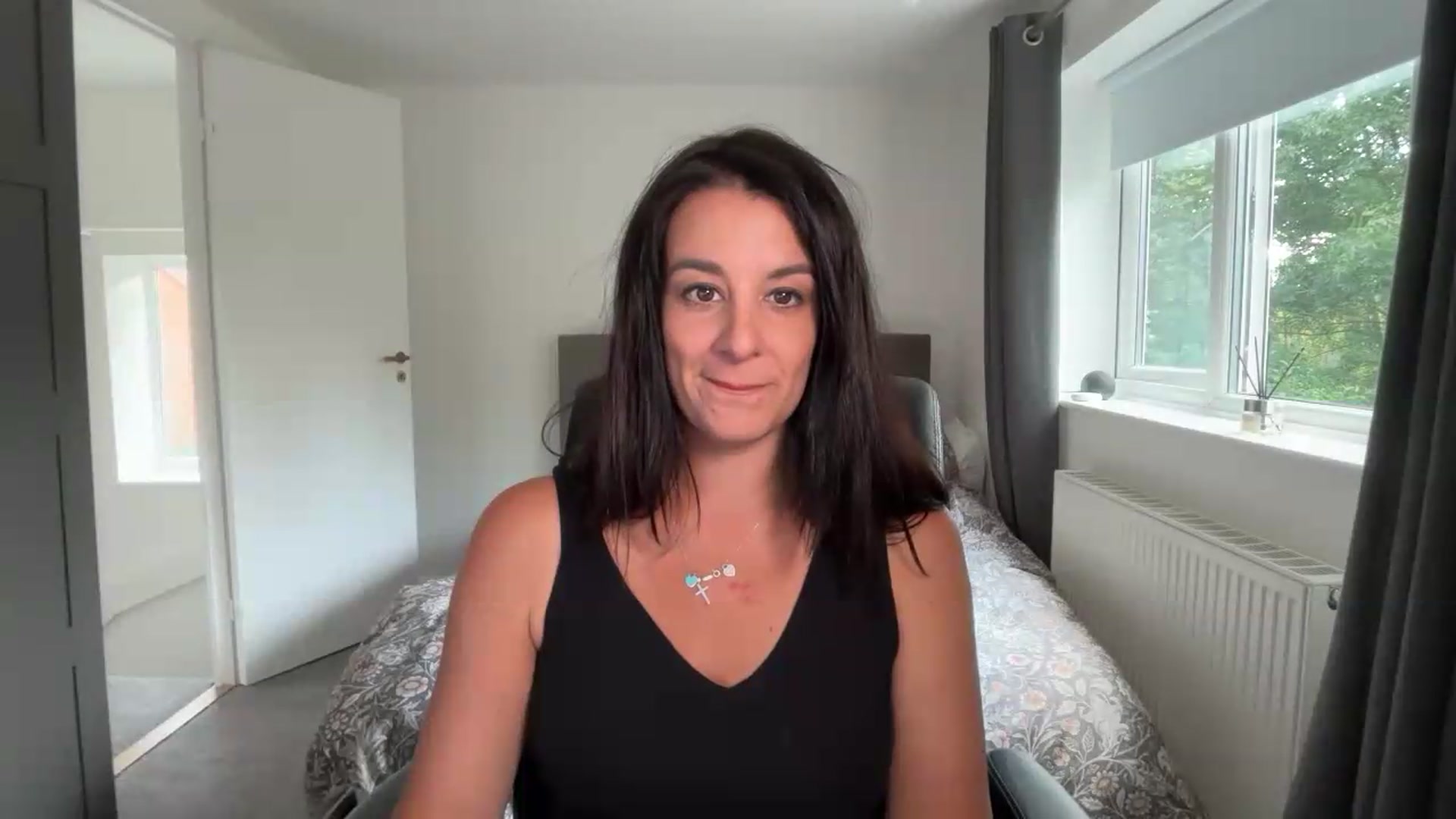Gallery image thumbnail from yourcassiexo's myfreecams stream on, 07/04/2026, 18:43 image 4 of 20