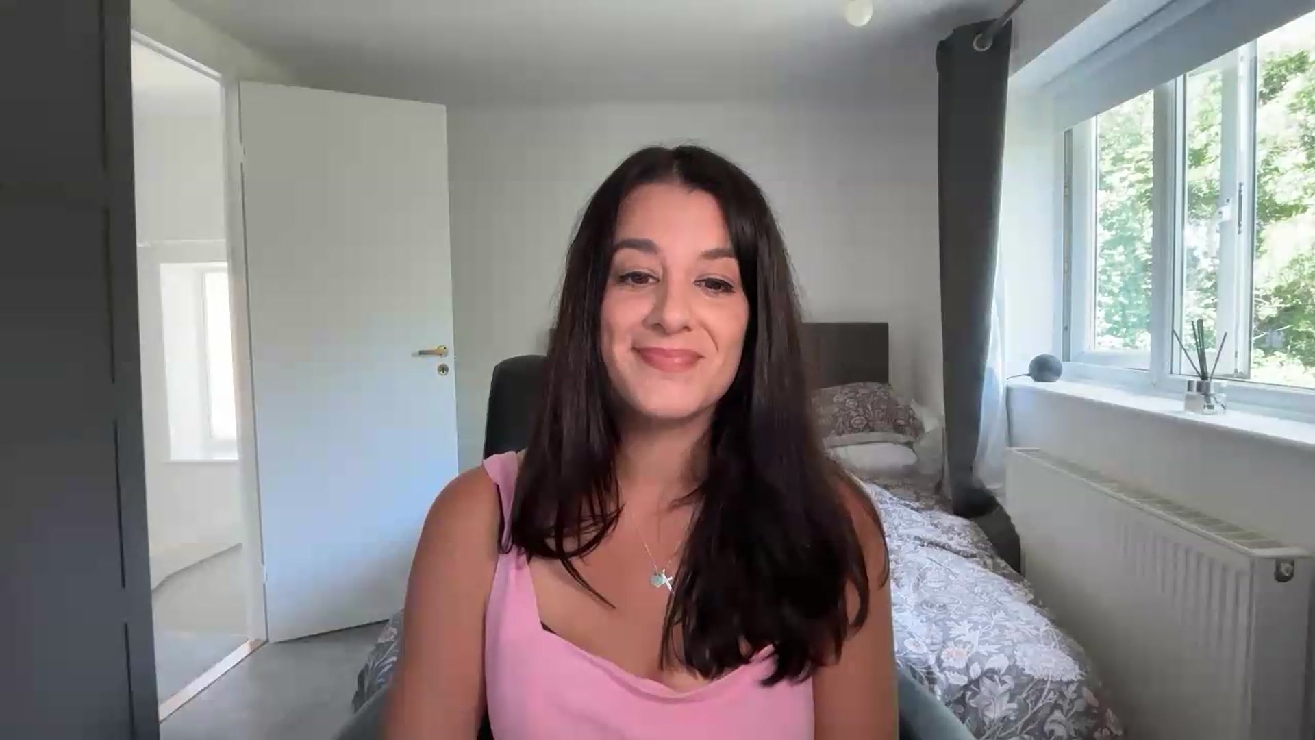 Gallery image thumbnail from yourcassiexo's myfreecams stream on, 07/06/2026, 10:49 image 2 of 20