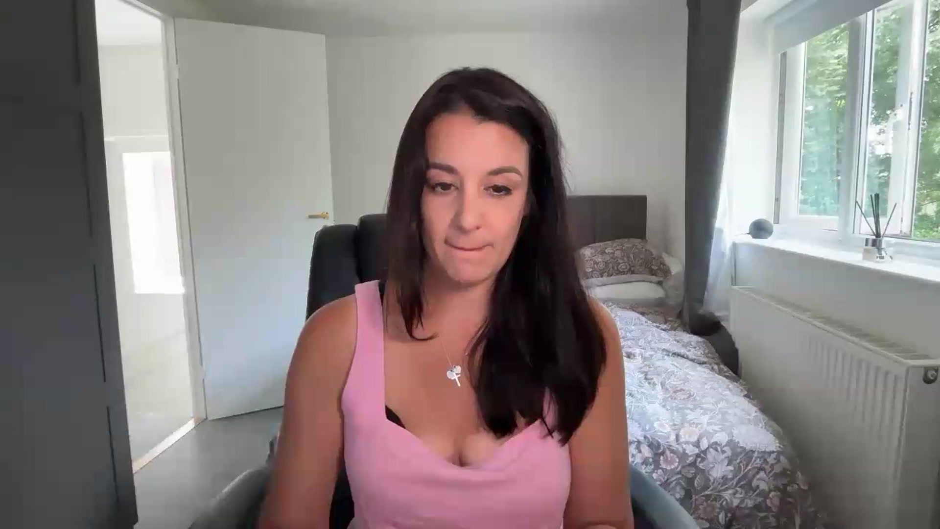 Gallery image thumbnail from yourcassiexo's myfreecams stream on, 07/06/2026, 13:46 image 19 of 20