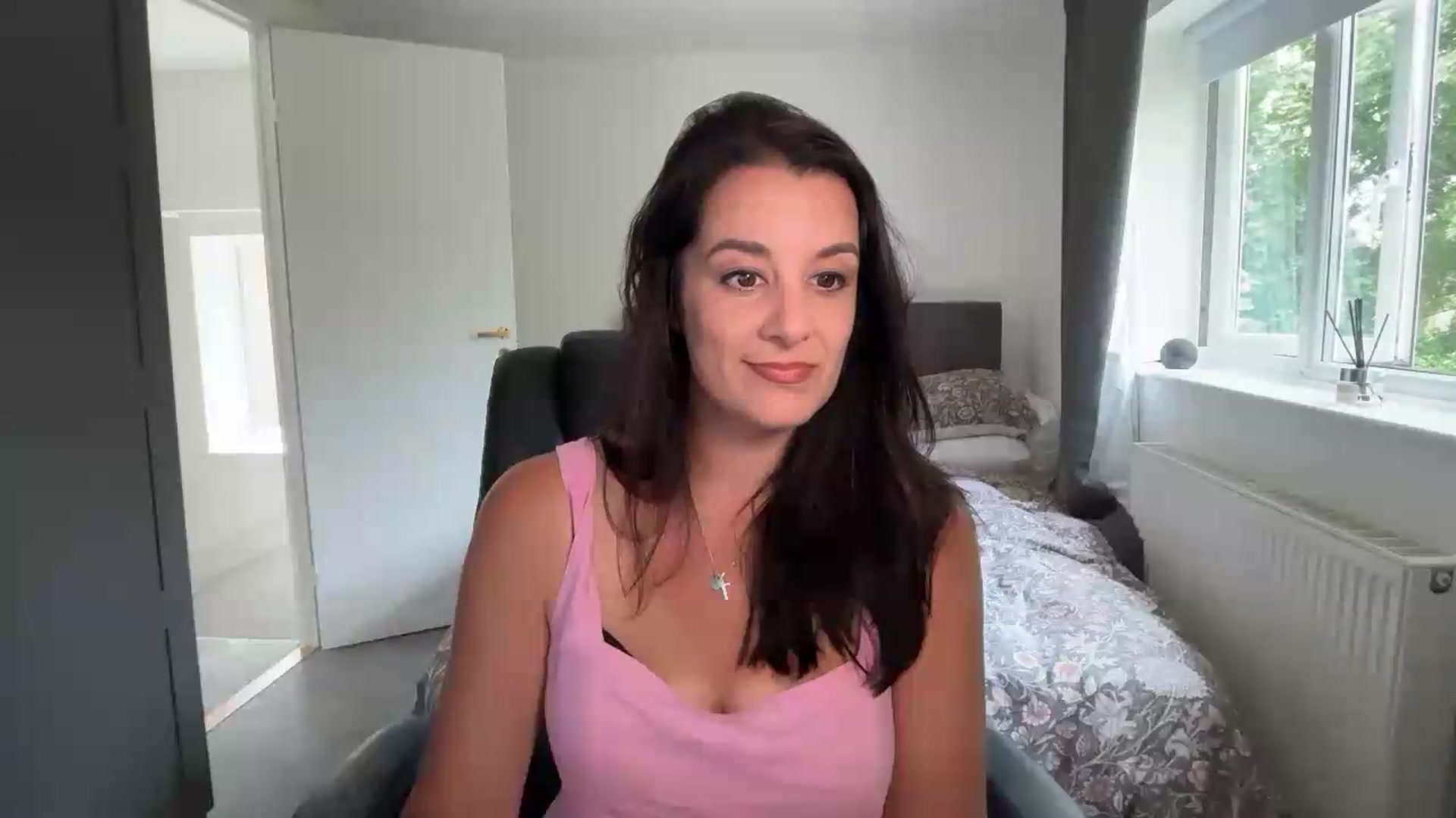 Gallery image thumbnail from yourcassiexo's myfreecams stream on, 07/06/2026, 13:46 image 11 of 20