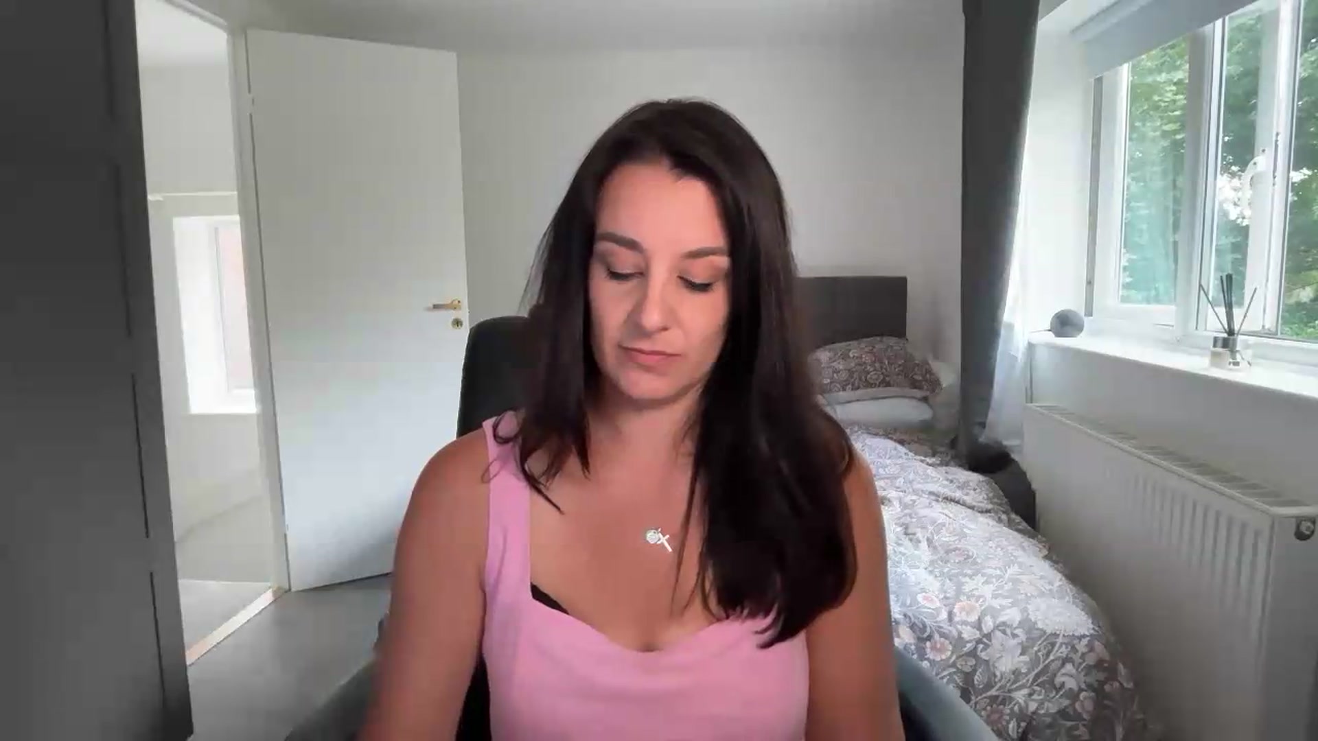 Gallery image thumbnail from yourcassiexo's myfreecams stream on, 07/06/2026, 14:38 image 6 of 20