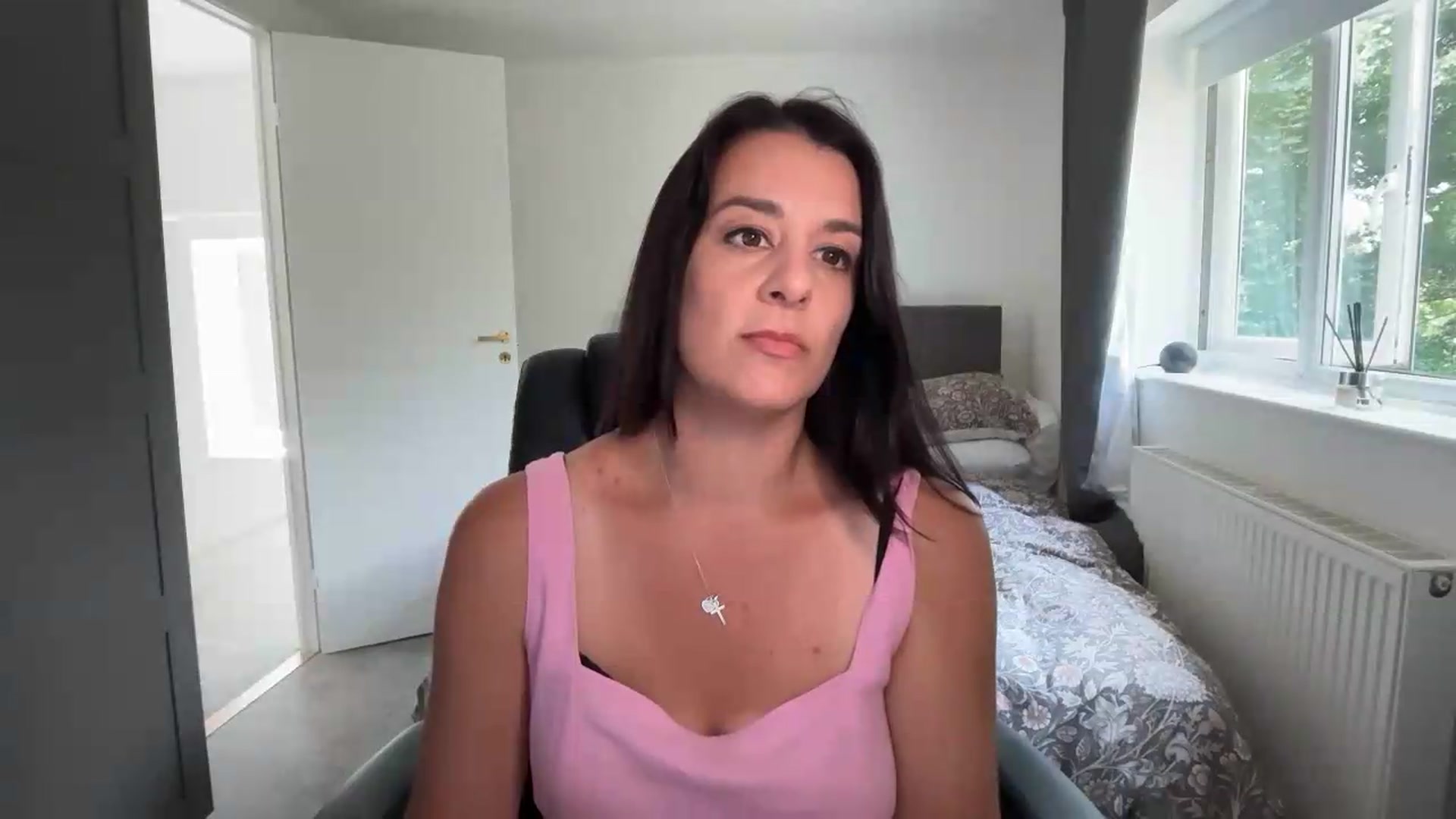Gallery image thumbnail from yourcassiexo's myfreecams stream on, 07/06/2026, 14:38 image 2 of 20