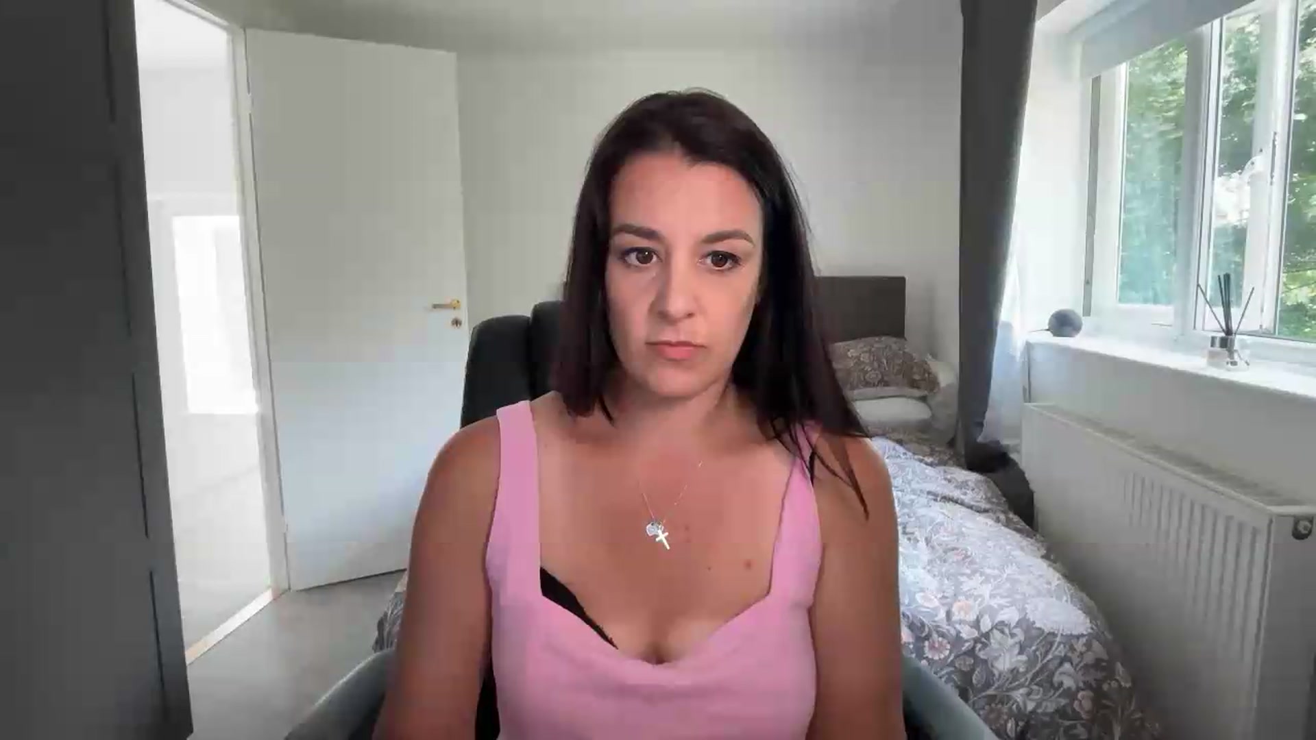 Gallery image thumbnail from yourcassiexo's myfreecams stream on, 07/06/2026, 14:38 image 3 of 20