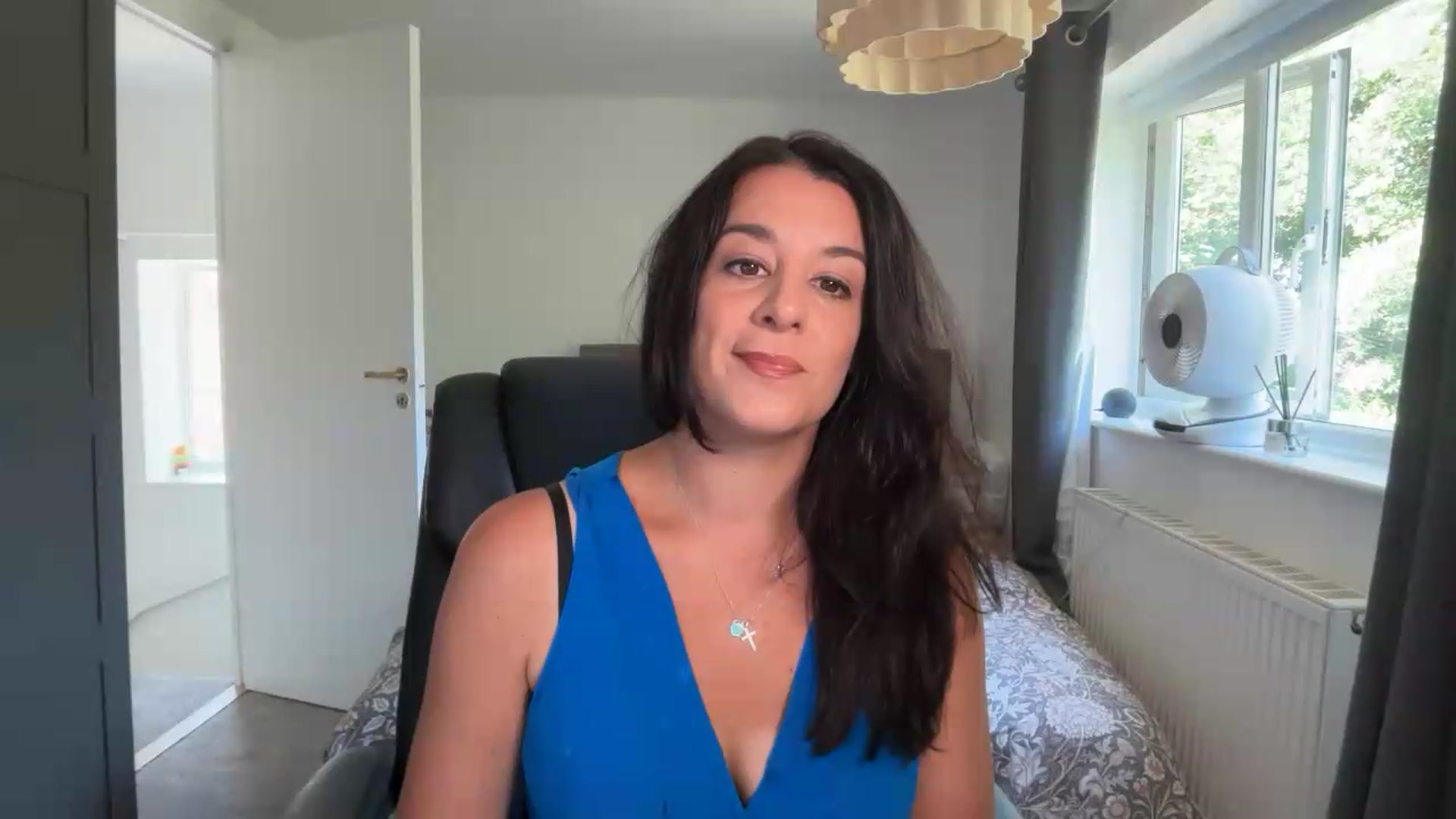 Gallery image thumbnail from yourcassiexo's myfreecams stream on, 07/09/2026, 11:29 image 12 of 20