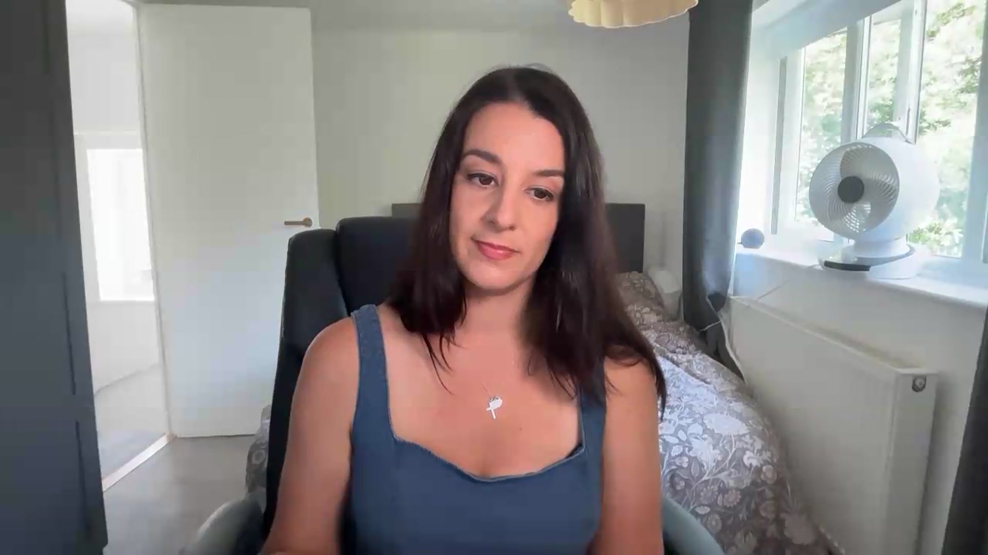 Gallery image thumbnail from yourcassiexo's myfreecams stream on, 08/04/2026, 11:52 image 6 of 20