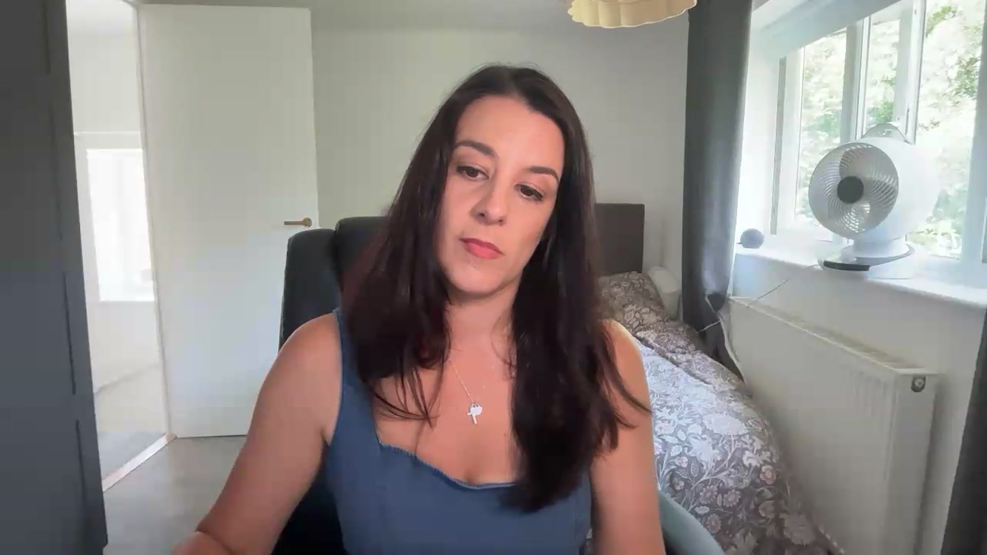 Gallery image thumbnail from yourcassiexo's myfreecams stream on, 08/04/2026, 11:52 image 3 of 20