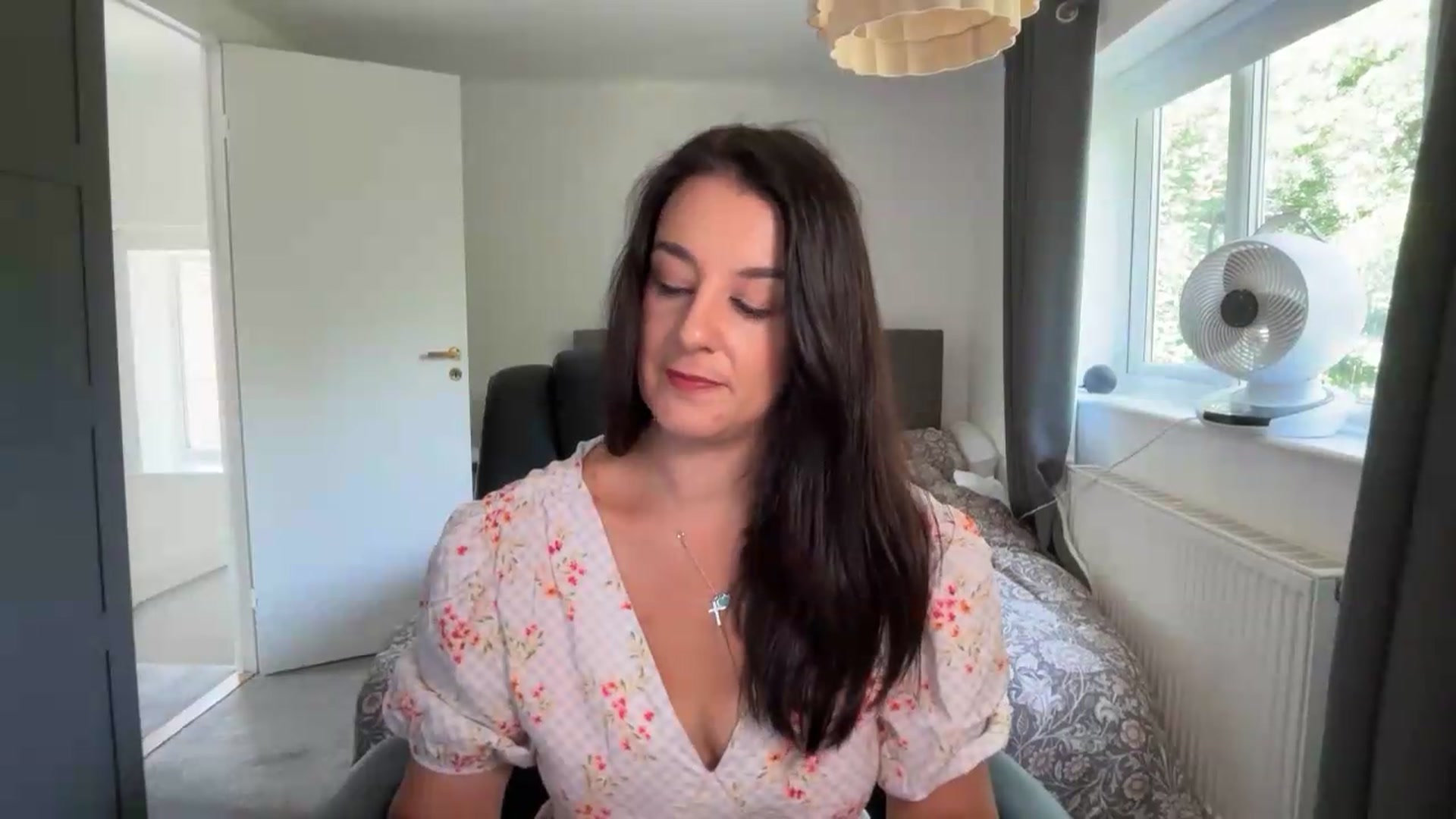 Gallery image thumbnail from yourcassiexo's myfreecams stream on, 08/09/2026, 11:32 image 4 of 20