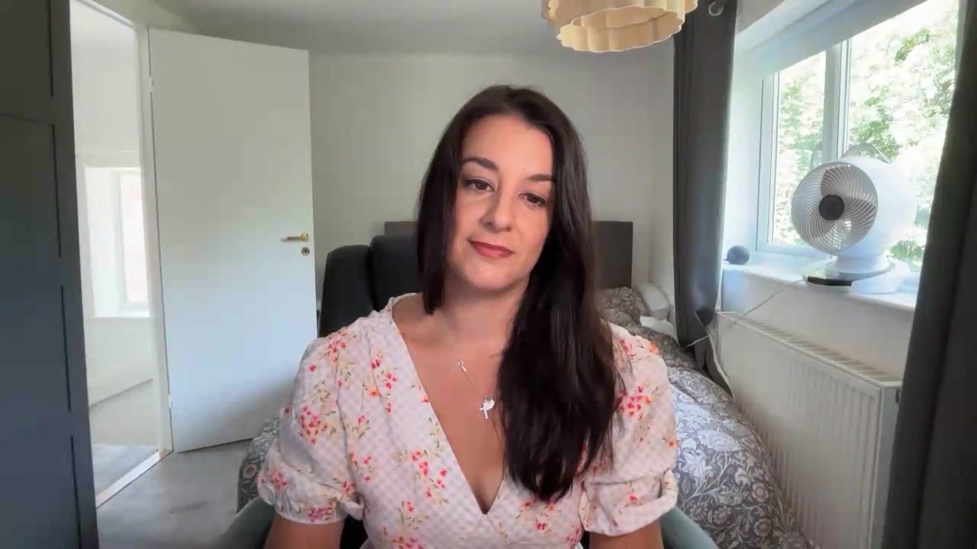 Gallery image thumbnail from yourcassiexo's myfreecams stream on, 08/09/2026, 11:32 image 6 of 20
