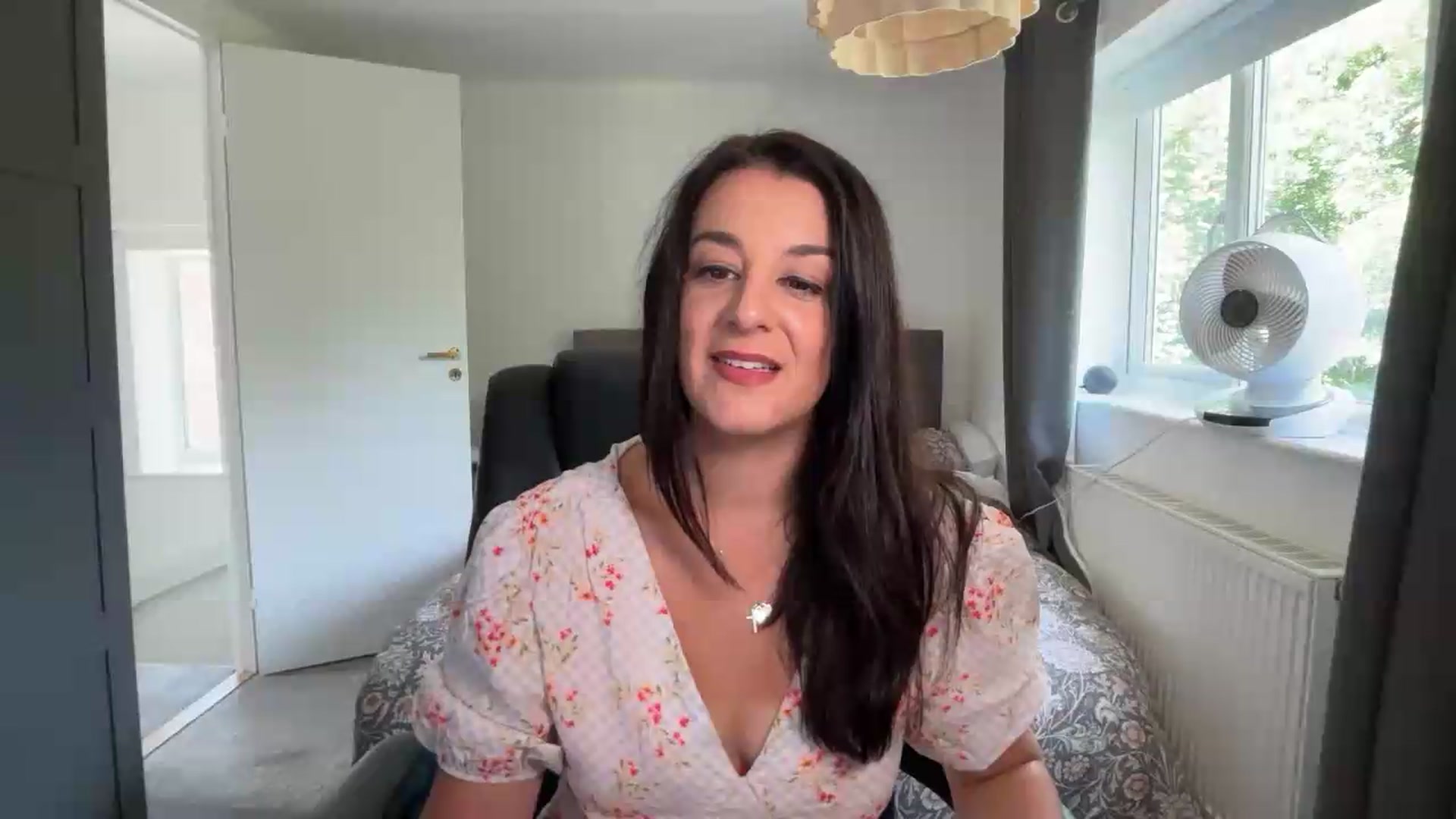 Gallery image thumbnail from yourcassiexo's myfreecams stream on, 08/09/2026, 11:32 image 9 of 20