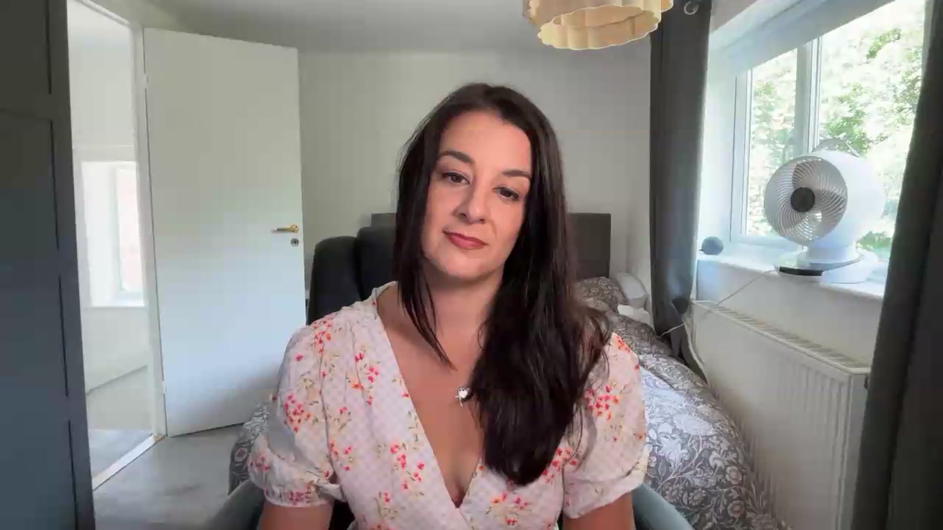 Gallery image thumbnail from yourcassiexo's myfreecams stream on, 08/09/2026, 11:32 image 8 of 20