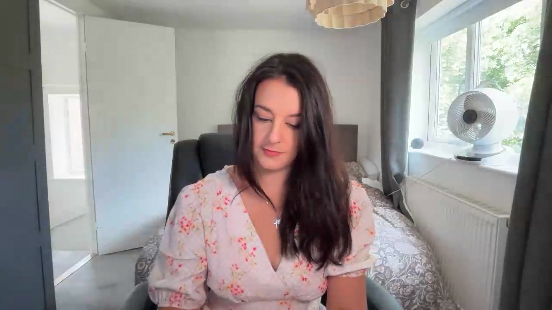 Gallery image thumbnail from yourcassiexo's myfreecams stream on, 08/09/2026, 11:32 image 19 of 20