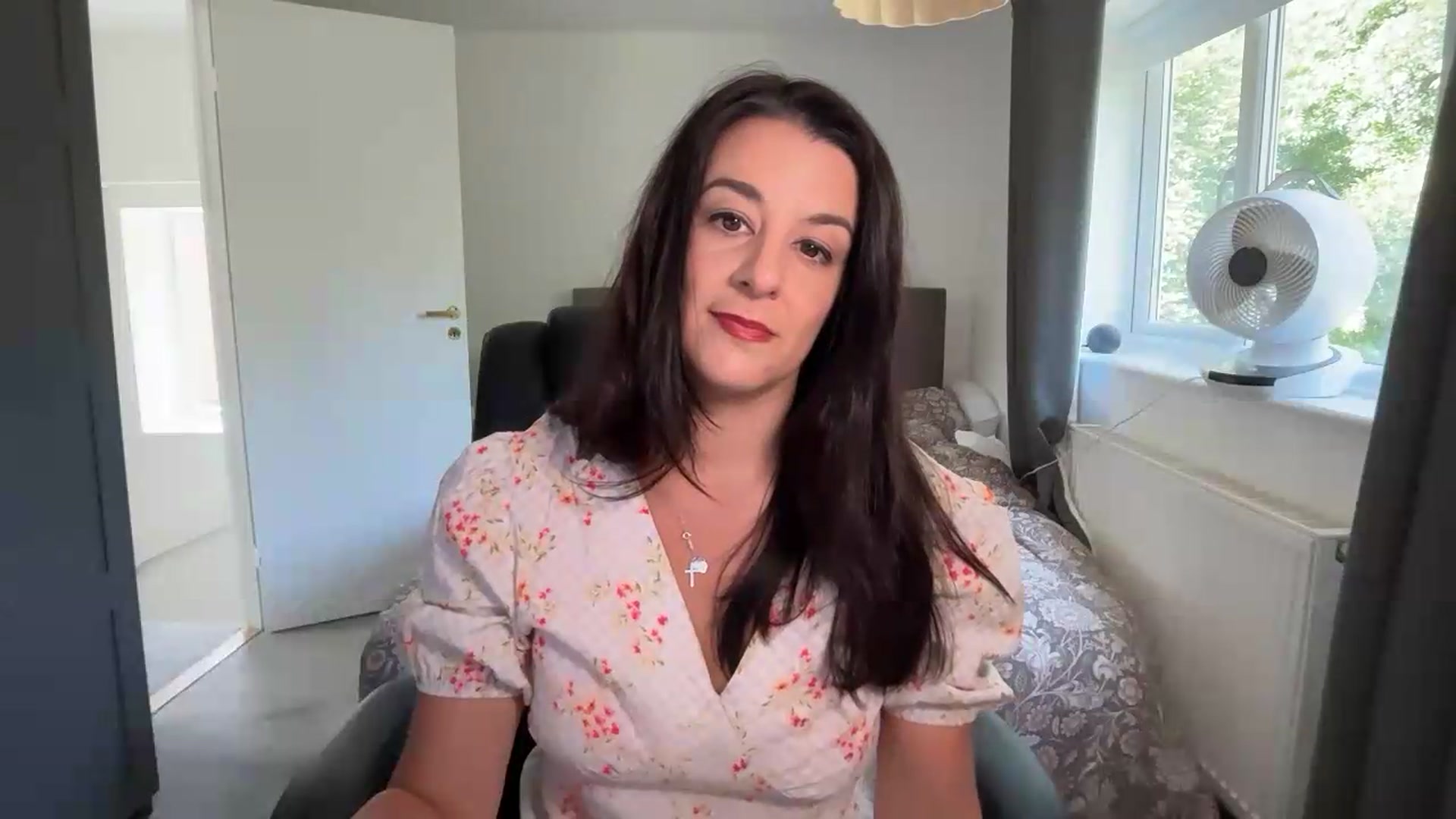 Gallery image thumbnail from yourcassiexo's myfreecams stream on, 08/09/2026, 12:49 image 6 of 20