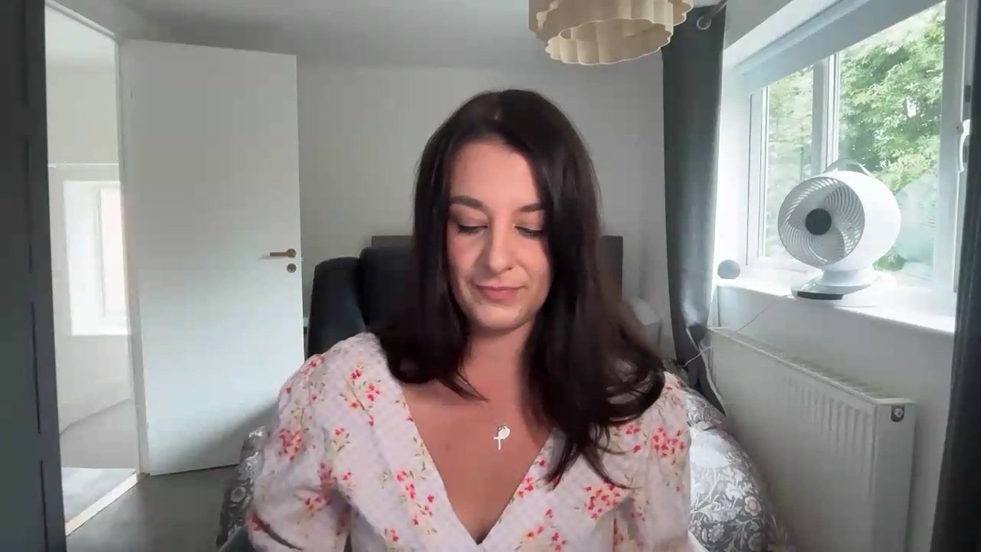Gallery image thumbnail from yourcassiexo's myfreecams stream on, 08/15/2026, 11:32 image 16 of 20